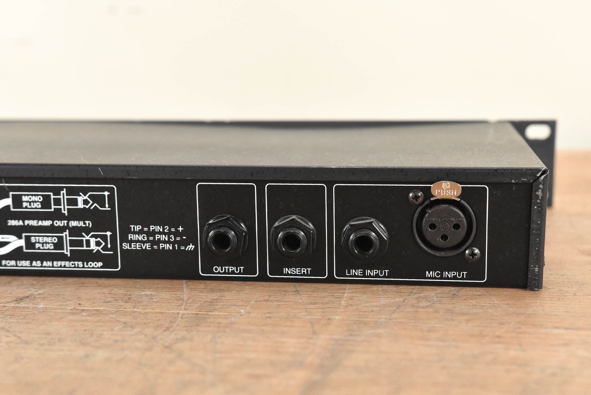 dbx 286A Microphone Preamp Processor