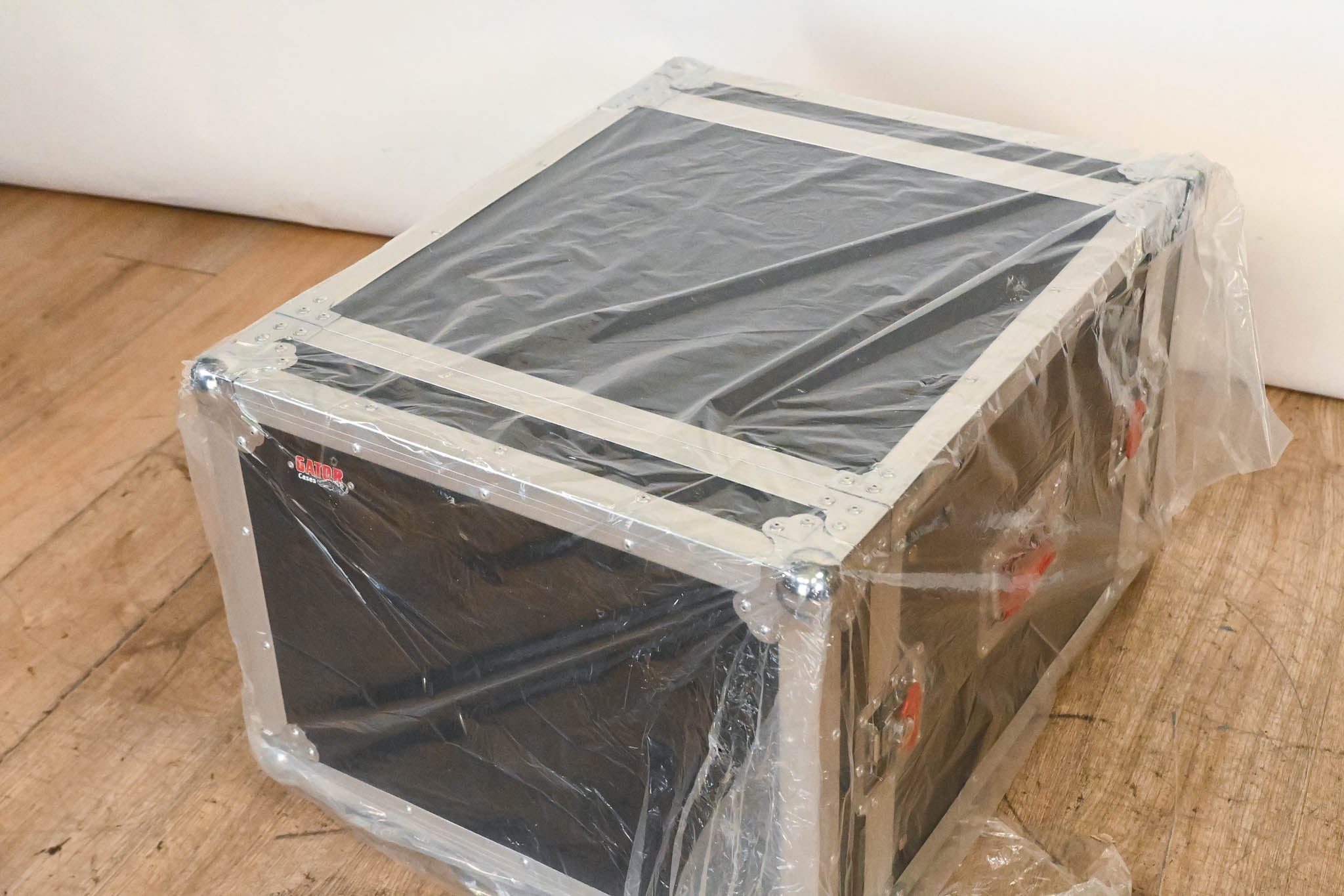 Gator Cases G-TOUR 8U Standard Audio Road Rack Case