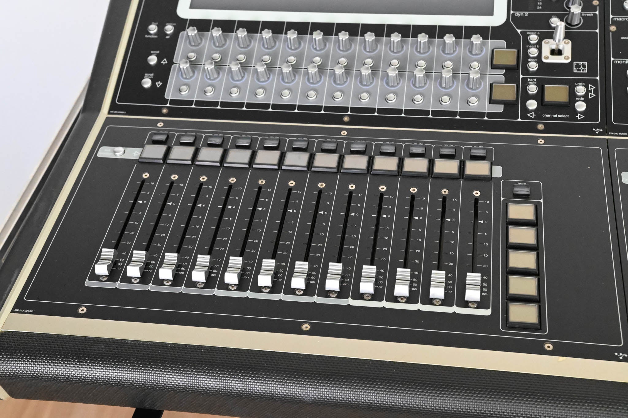 DiGiCo SD5 Digital Mixing Console w/ Waves Card, ST Optical & Road Case