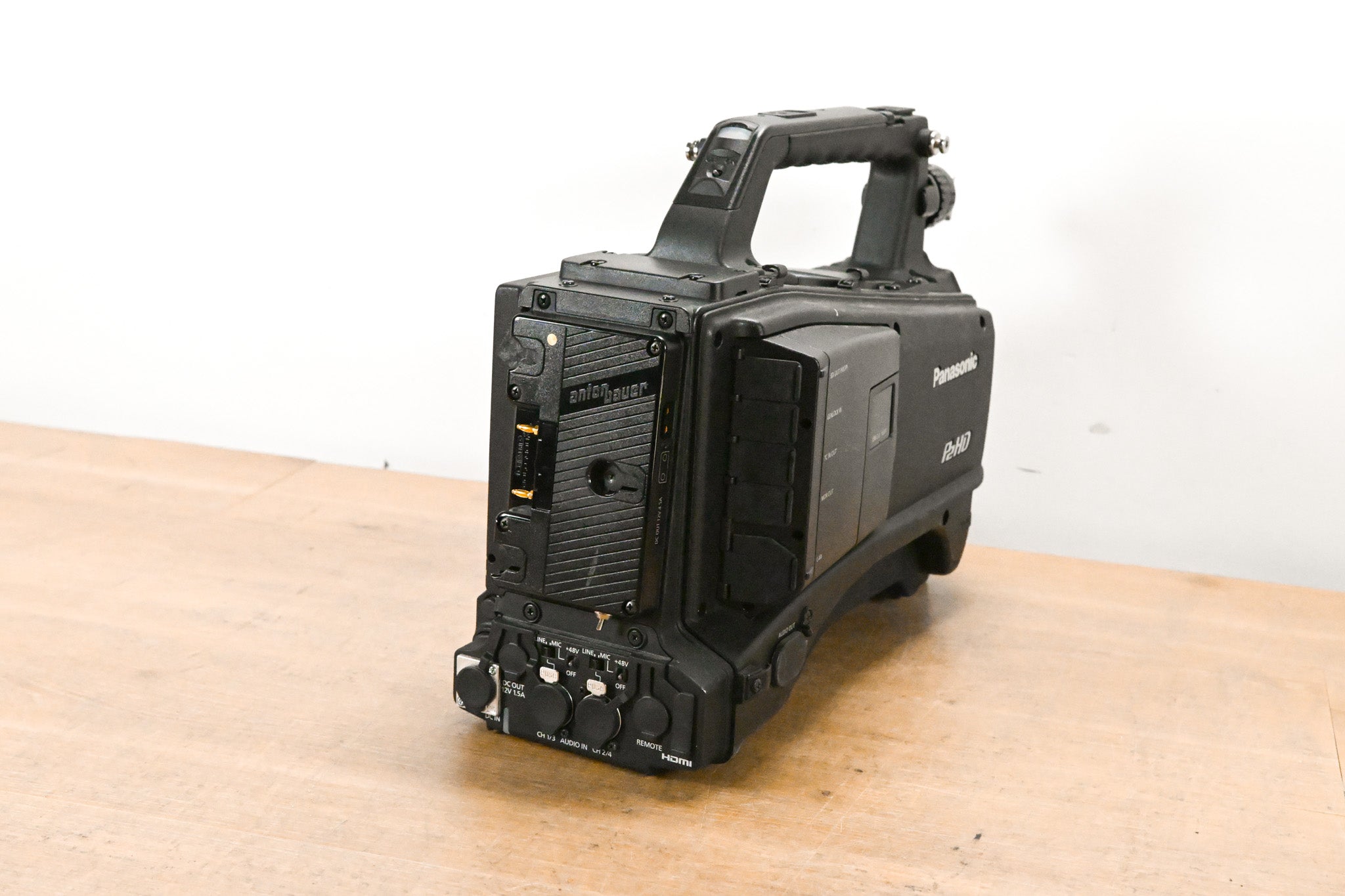Panasonic AJ-PX800G P2 HD AVC-ULTRA Camcorder
