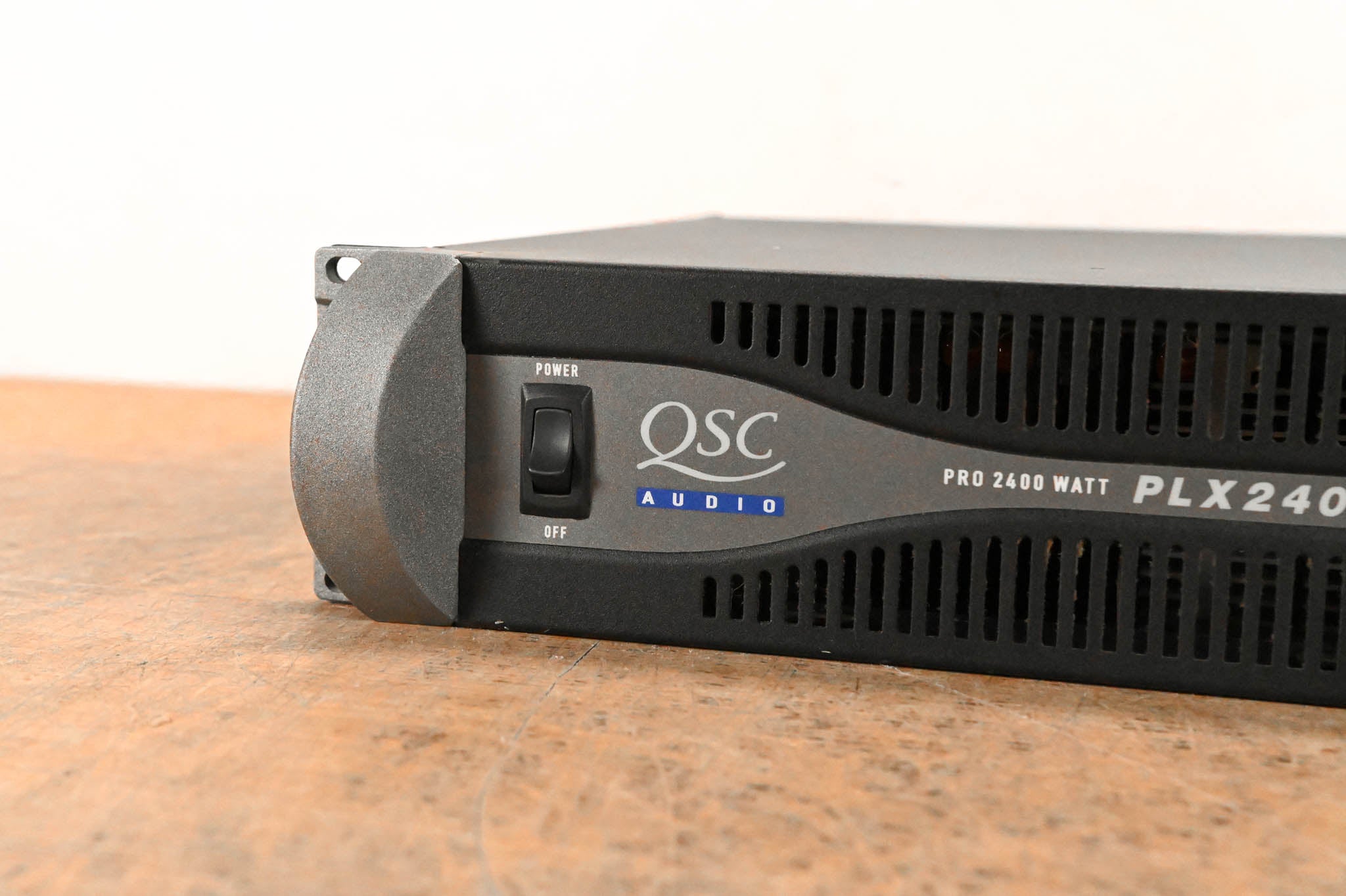 QSC PLX2402 2-Channel Power Amplifier