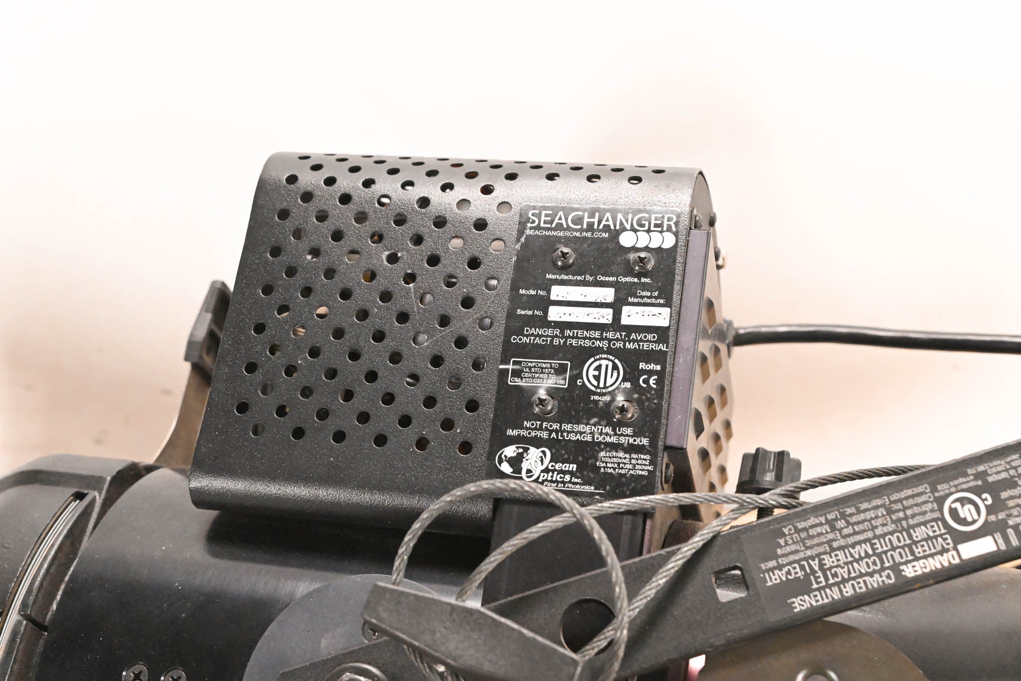 ETC Source Four 750 26 Degree Leko w/OceanOptics SeaChanger Color Engine