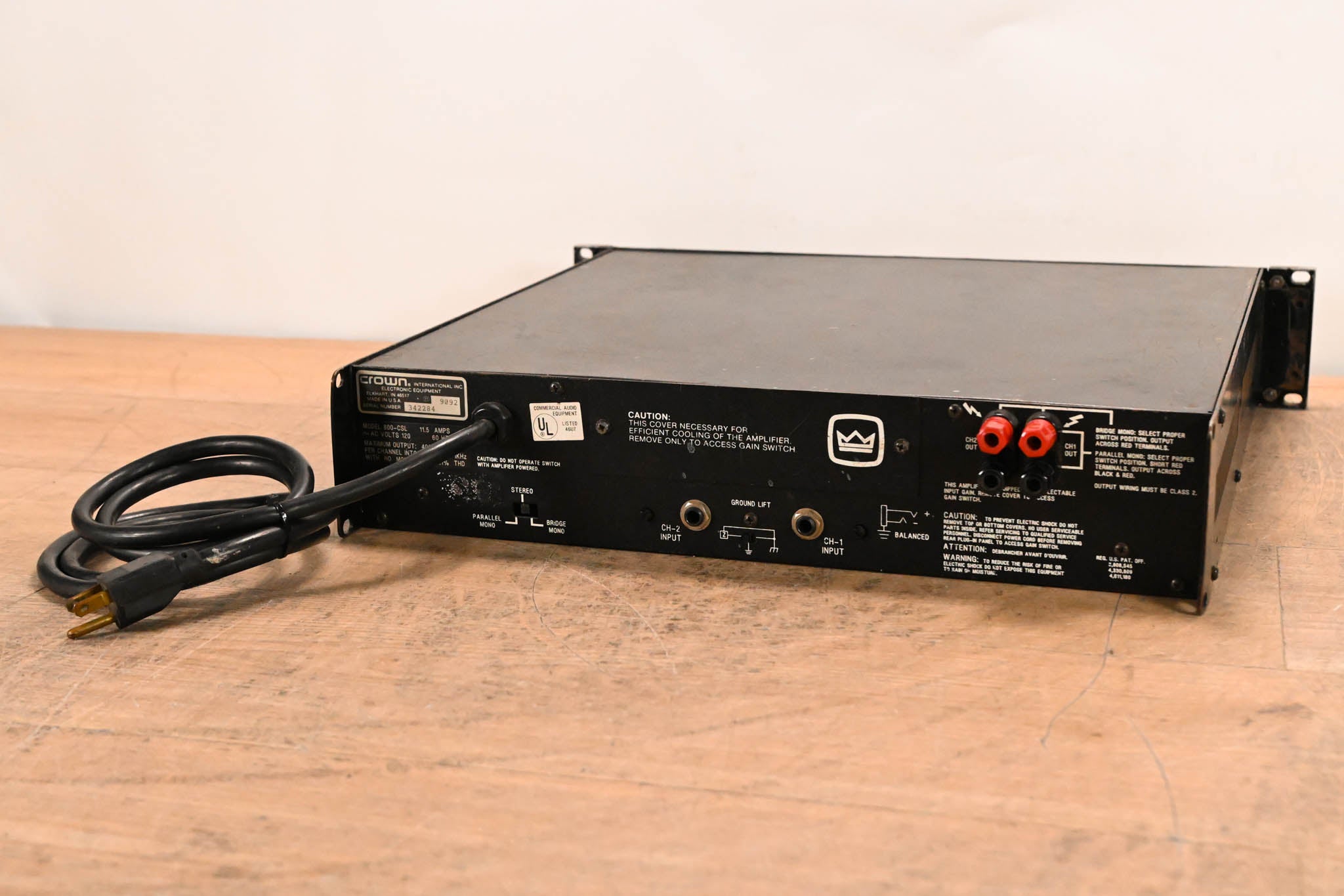 Crown 800 CSL 2-Channel Power Amplifier