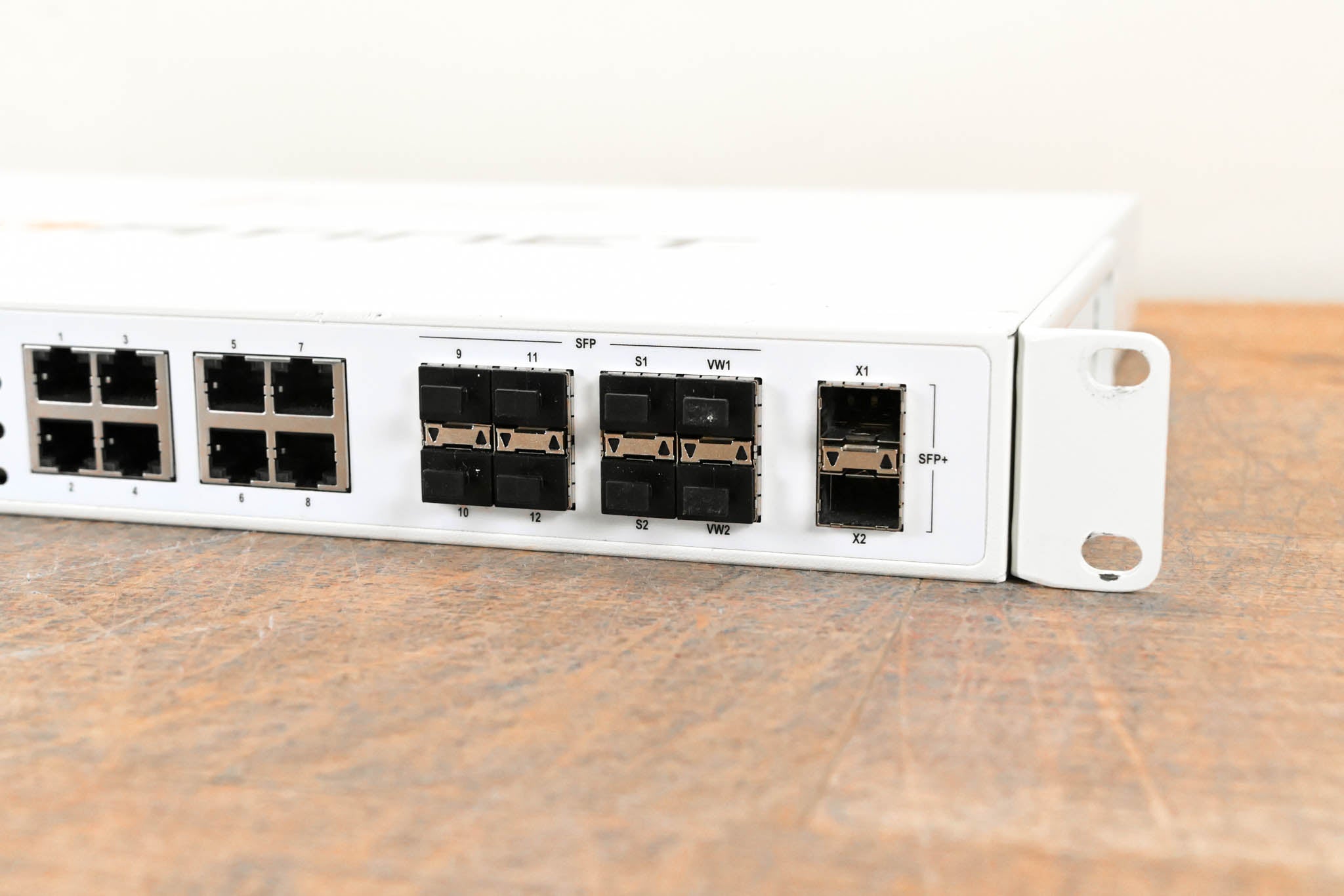 Fortinet FortiGate 600E Security/Firewall Appliance