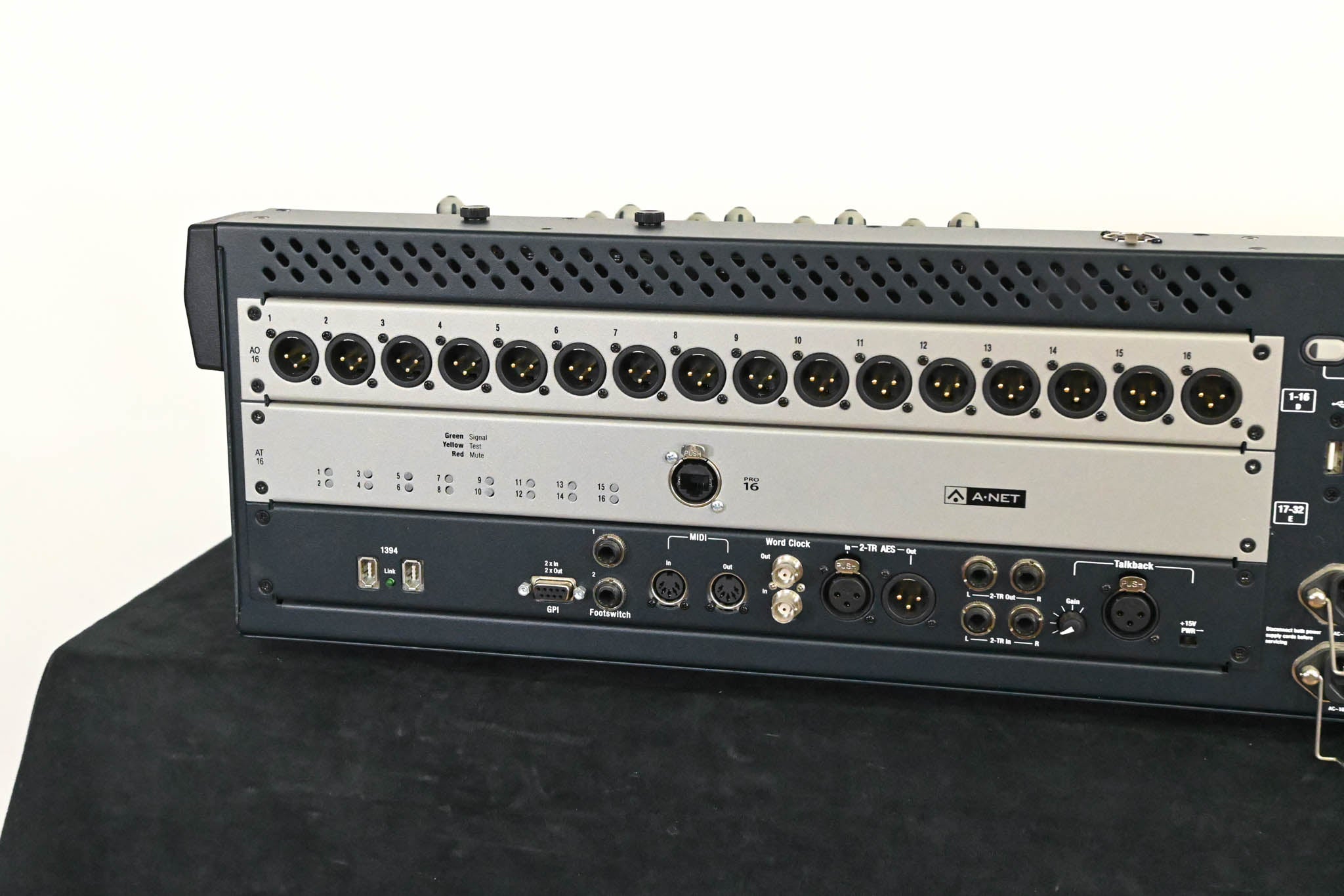 Digidesign VENUE SC48 Digital Audio Mixing Console