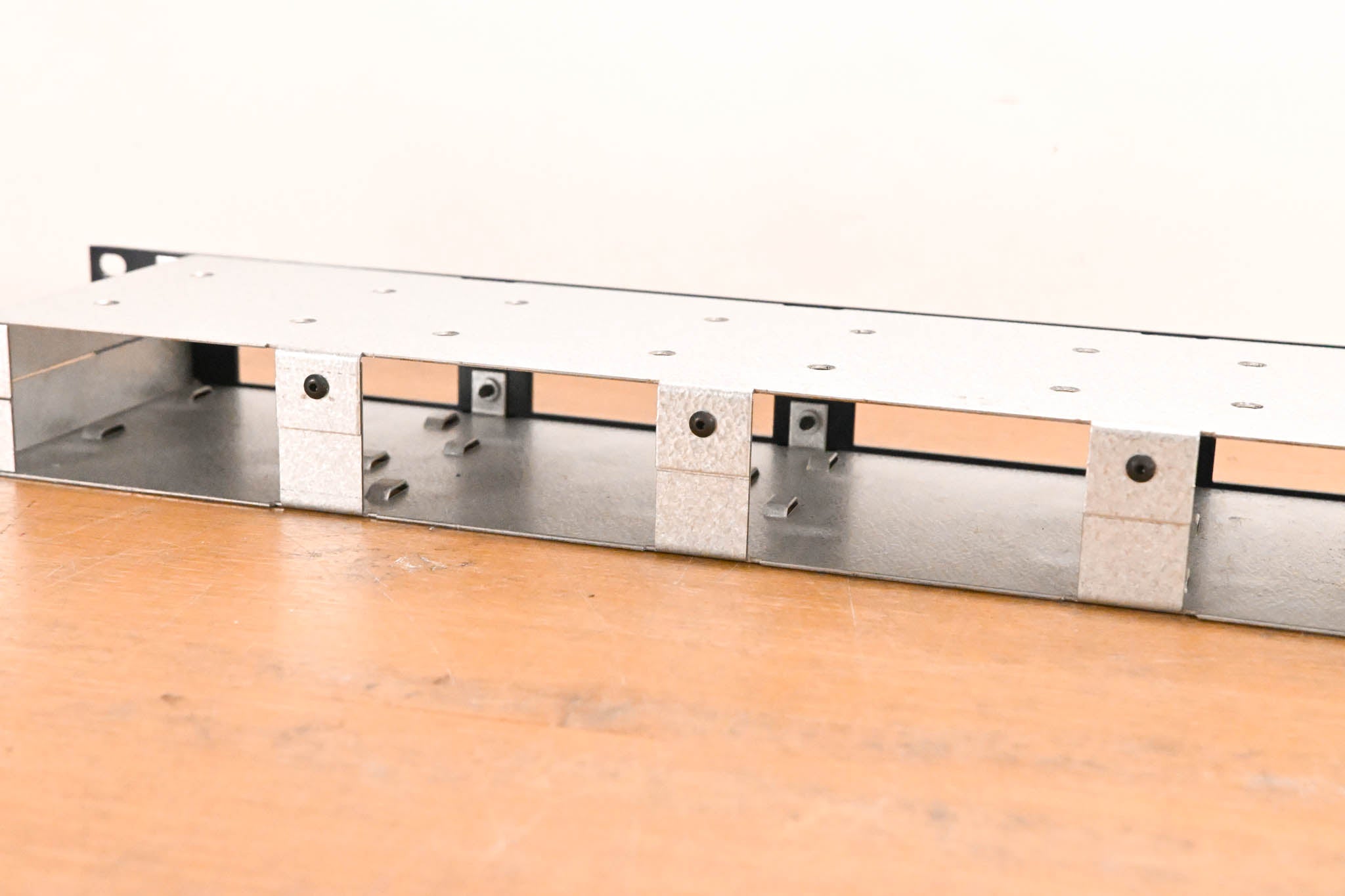 Radial Engineering J-Rak 4 4-Space Rack Adaptor