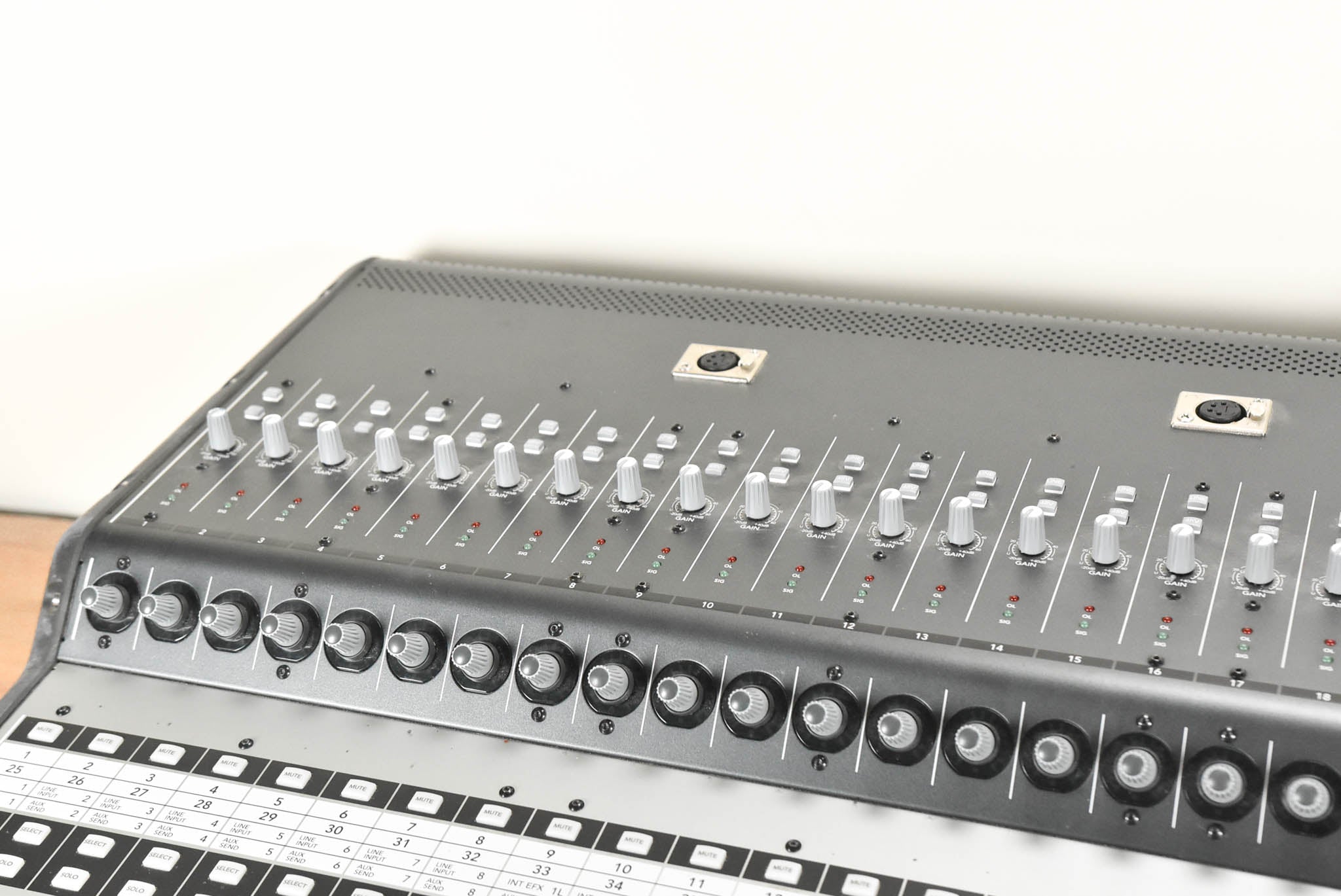 Mackie TT24 24-Channel Digital Live Sound Reinforcement Console