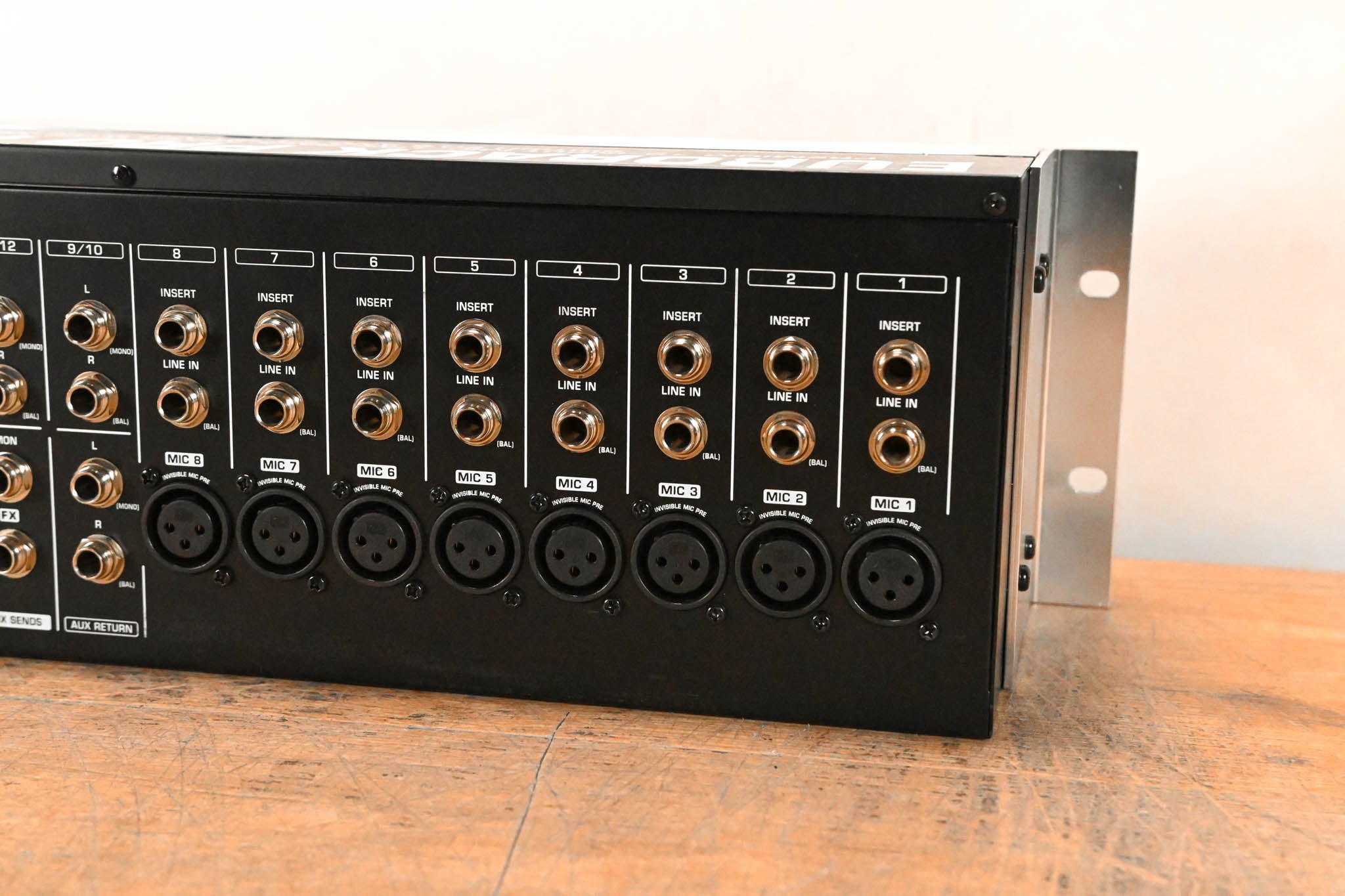 Behringer EURORACK PRO RX1202FX 12-Input Mic/Line Rack Mixer
