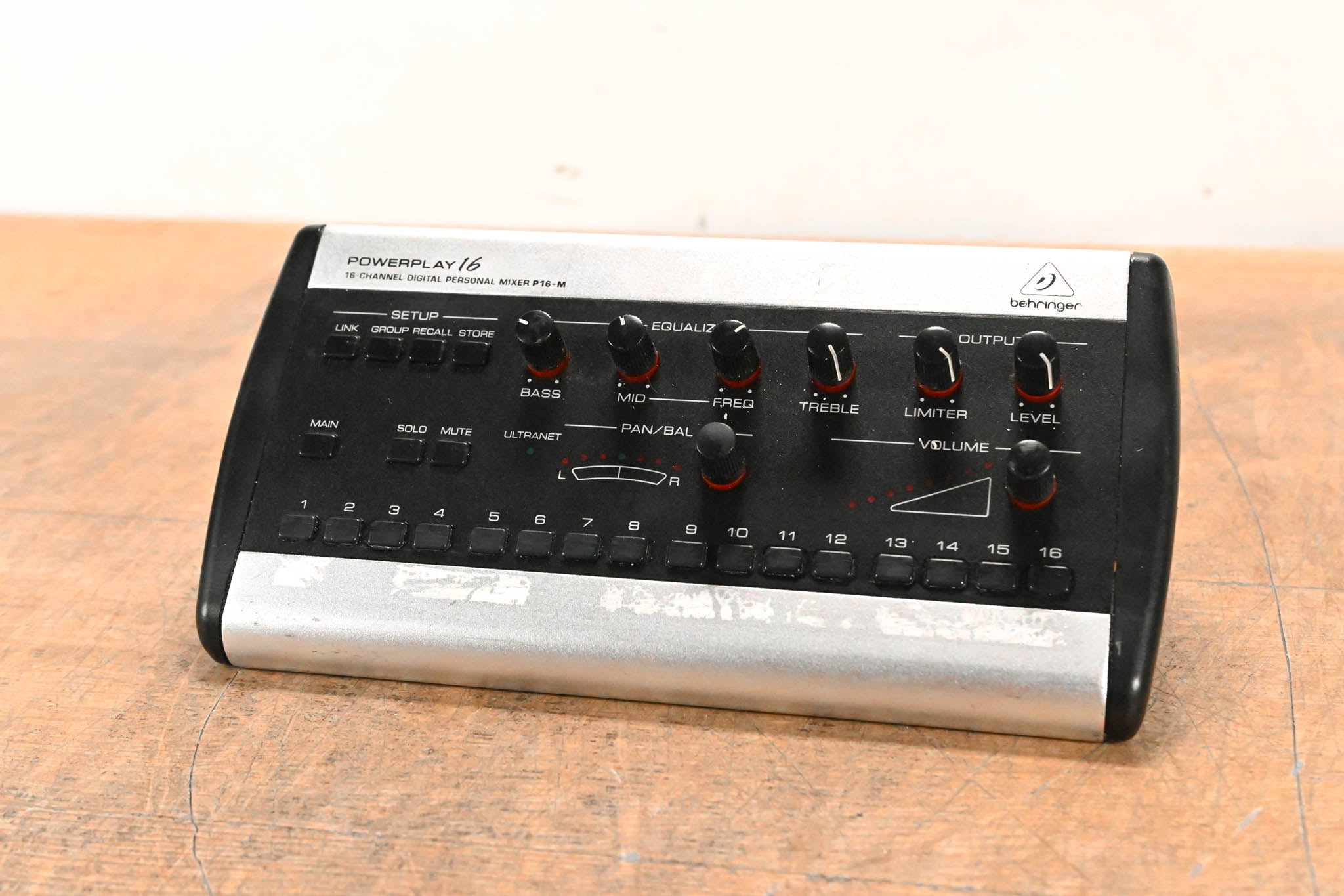 Behringer Powerplay P16-M 16-Channel Digital Personal Mixer