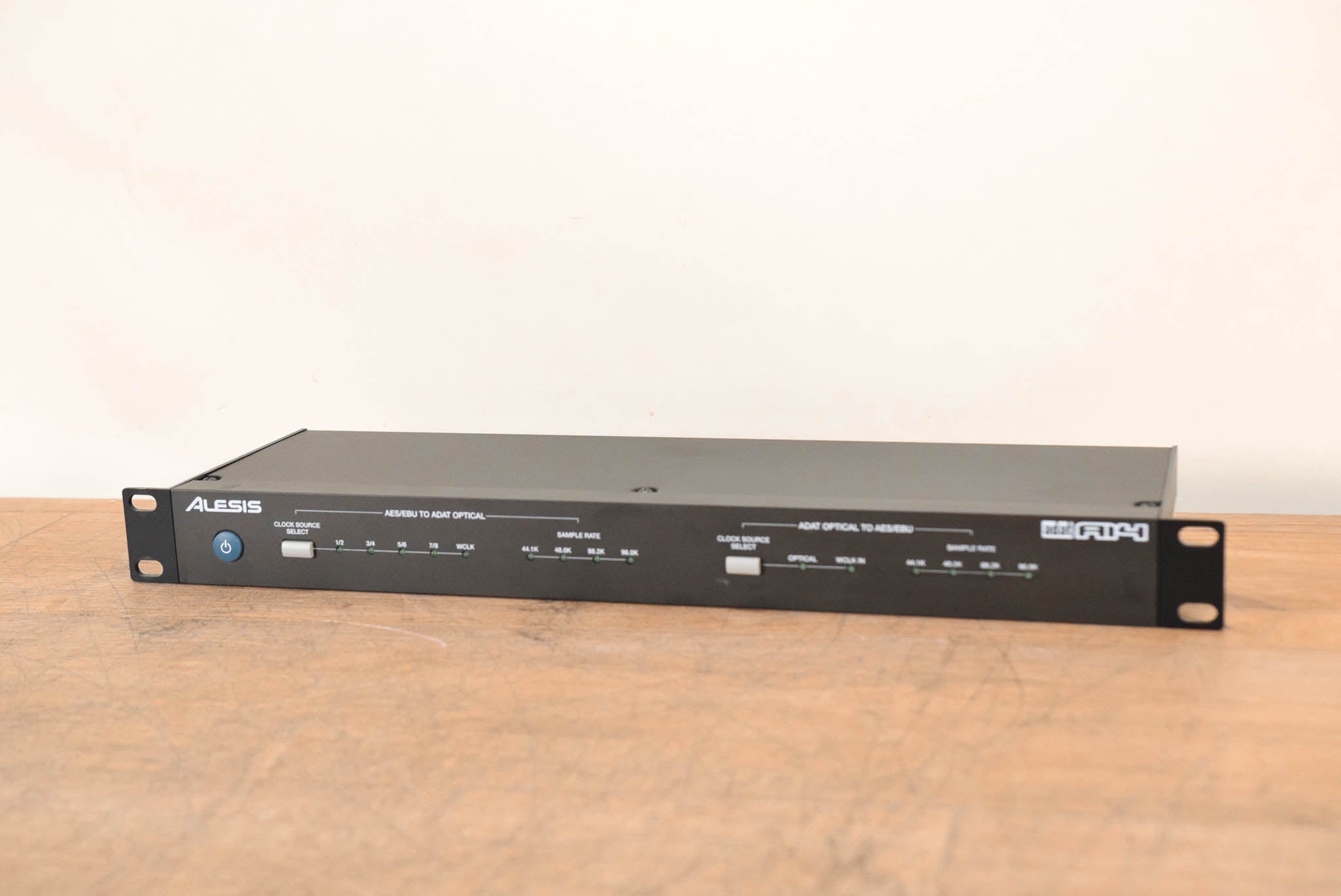 Alesis AI4 8-Channel AES EBU to Optical Interface