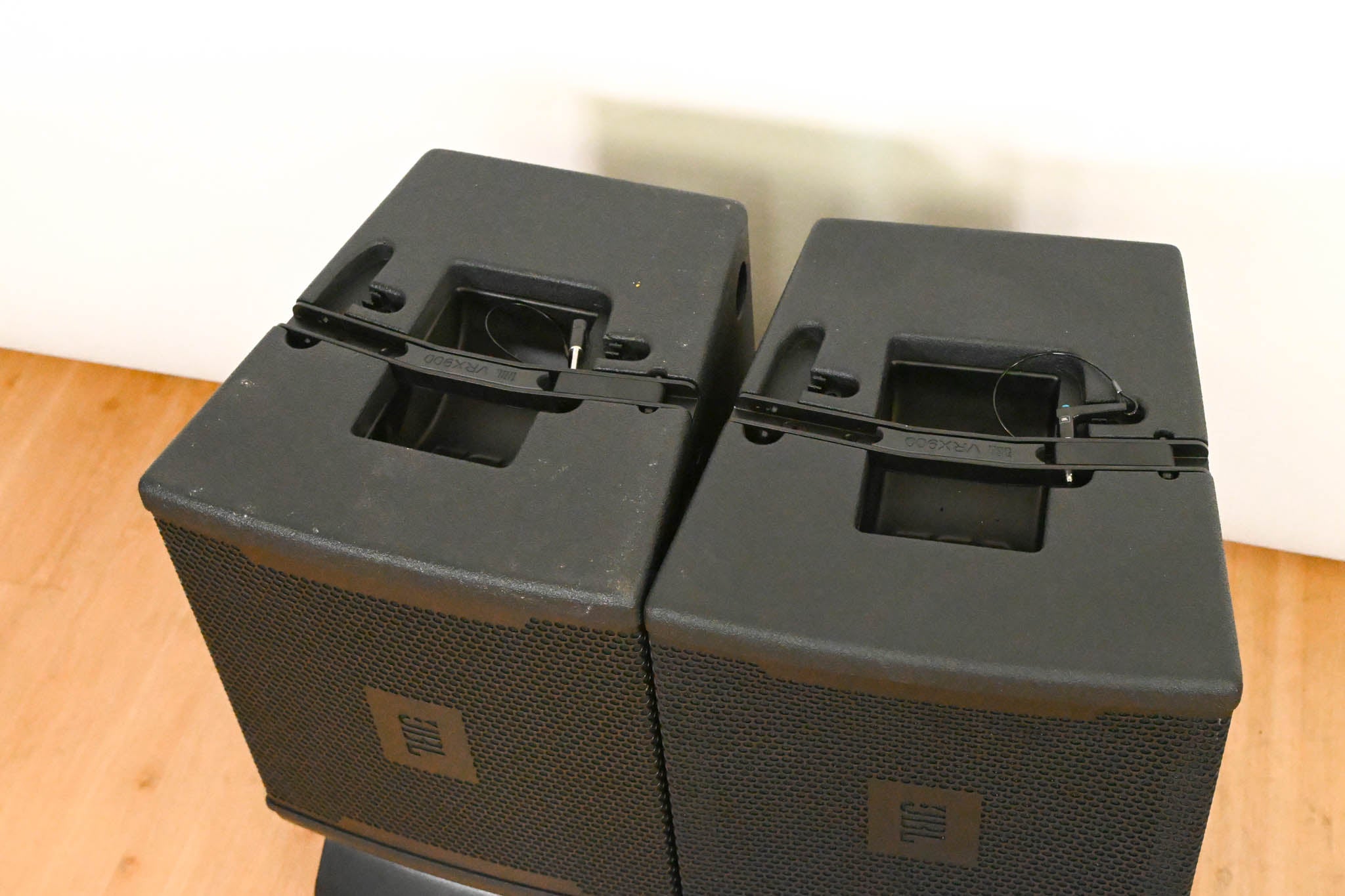JBL VRX932LA-1 12" Two-Way Line Array Loudspeaker System (PAIR)