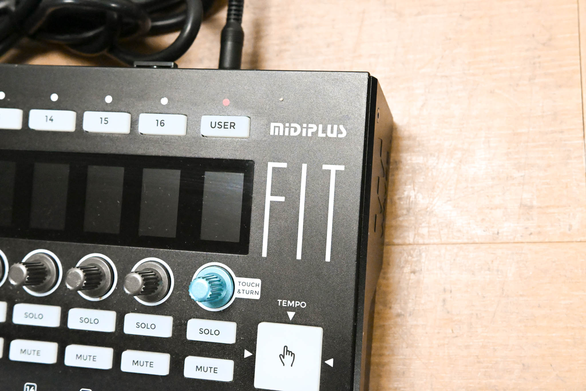 Waves FIT Controller for eMotion LV1