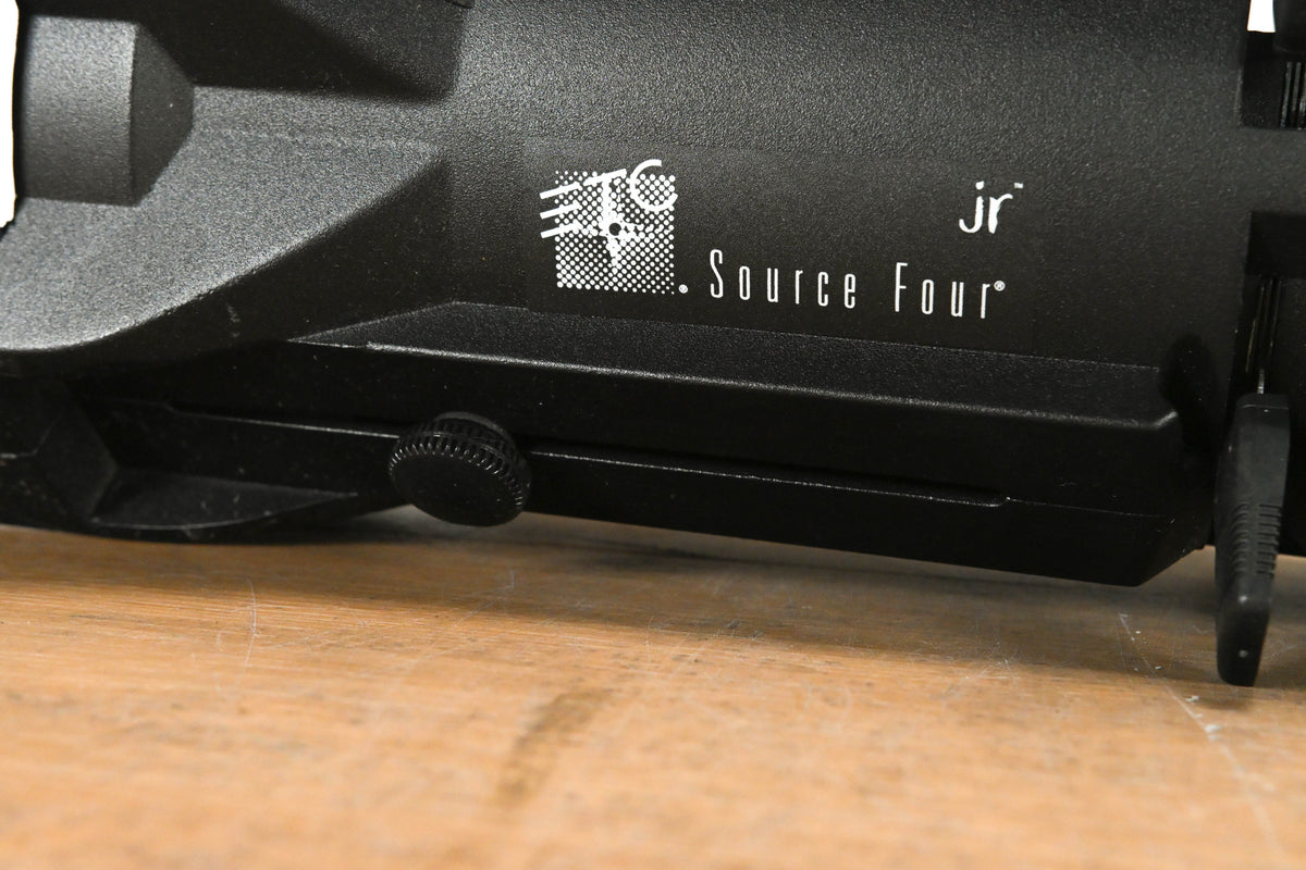 ETC Source Four Jr 26 Degree 575 Ellipsoidal Light