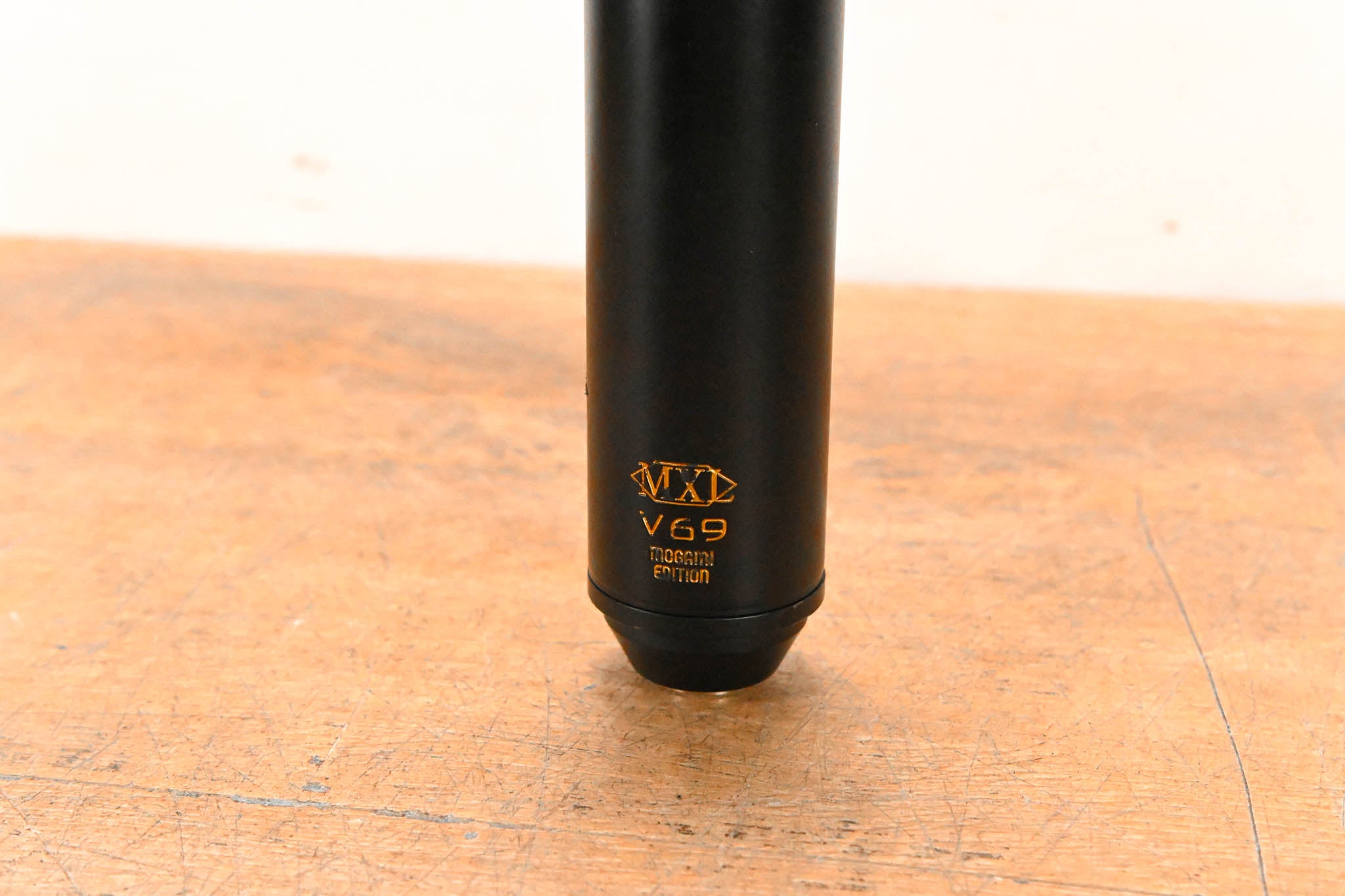 MXL V69M Mogami Edition Tube Condenser Microphone w/ PS-69 Power Supply