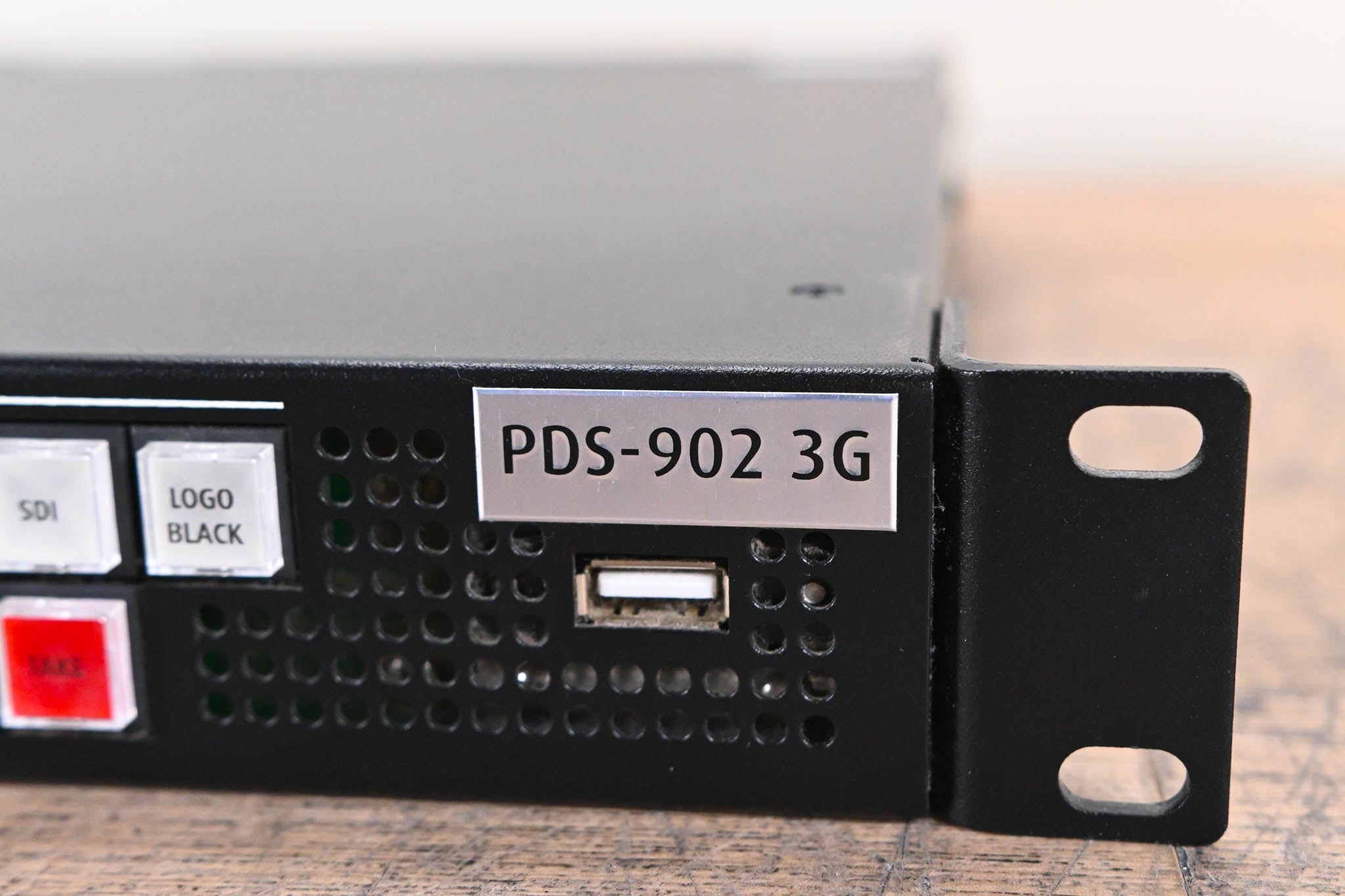 Barco PDS‑902 3G Digital Switcher