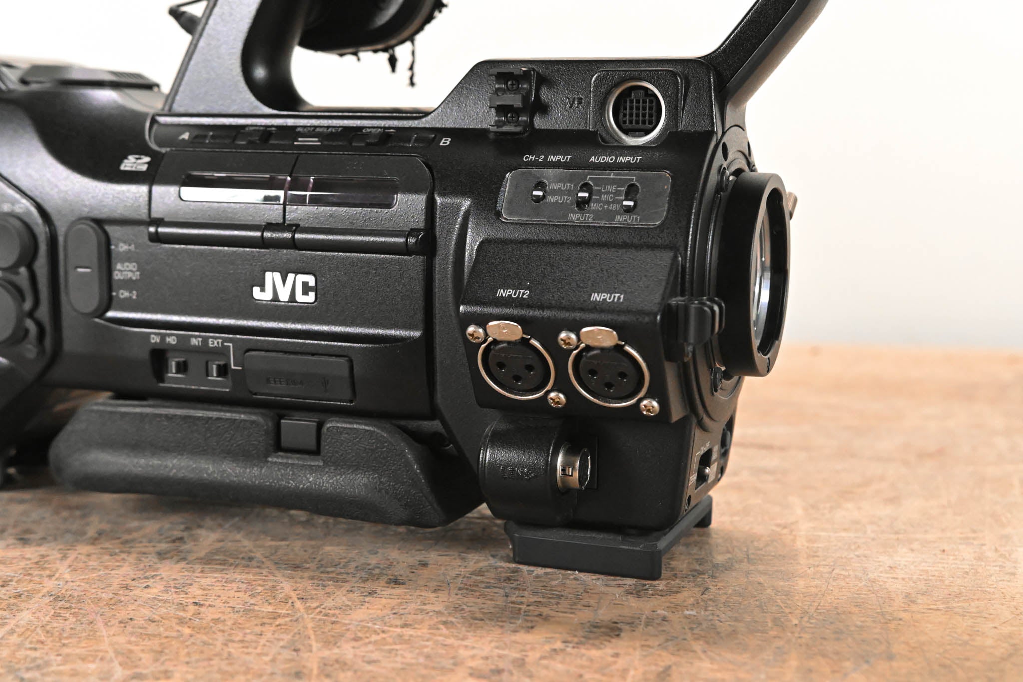 JVC GY-HM700CHU ProHD Compact Shoulder Solid State Camcorder