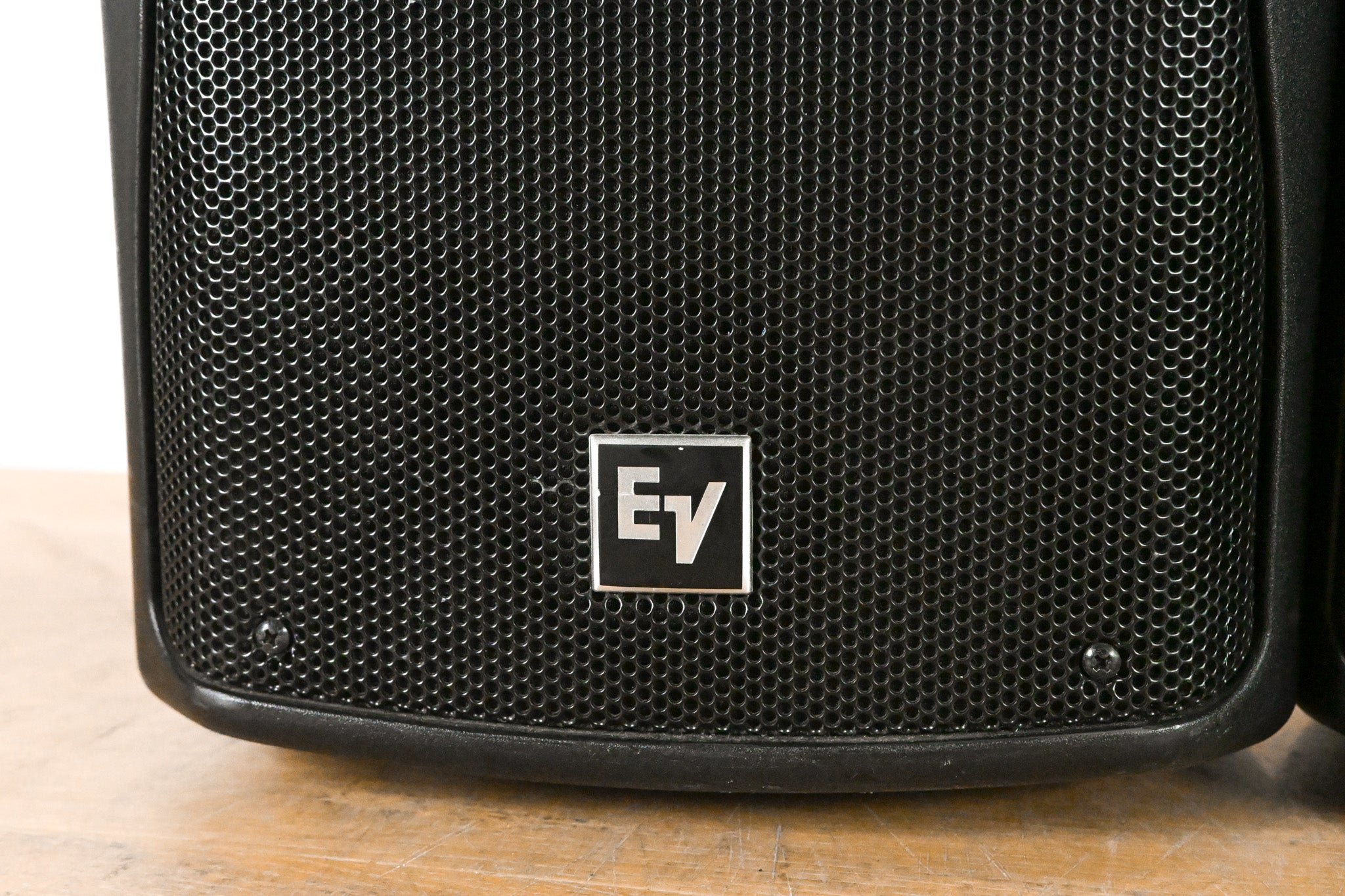 Electro-Voice (EV) ZX1-90 8-inch Two-Way Passive Loudspeaker (PAIR)