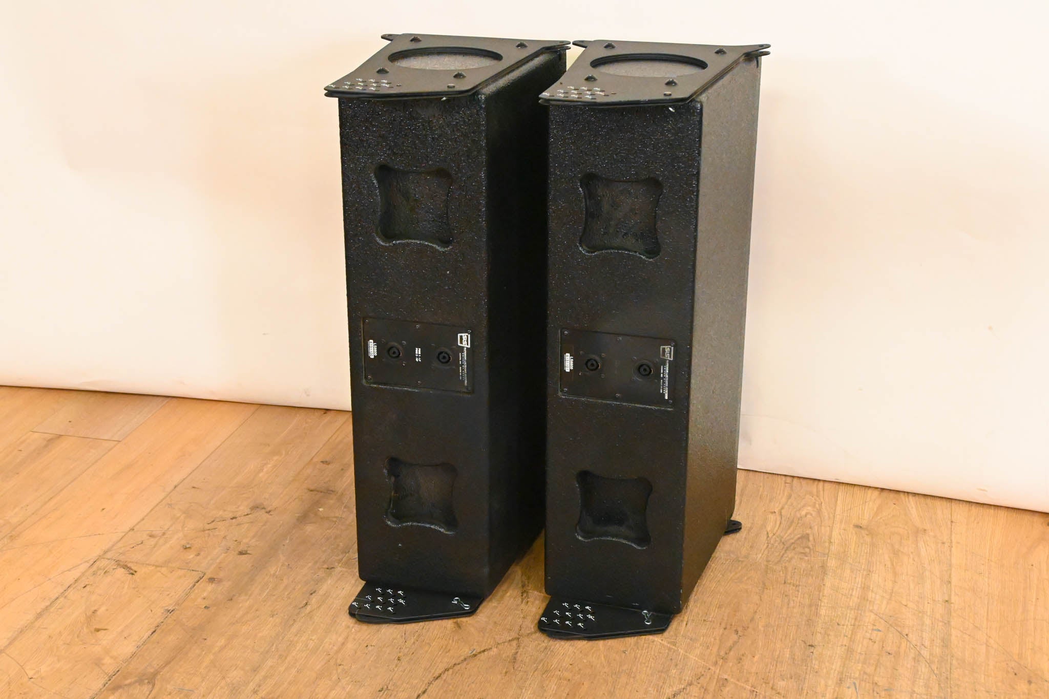 SLS LS8800 Full-Range Line Array Module (PAIR)