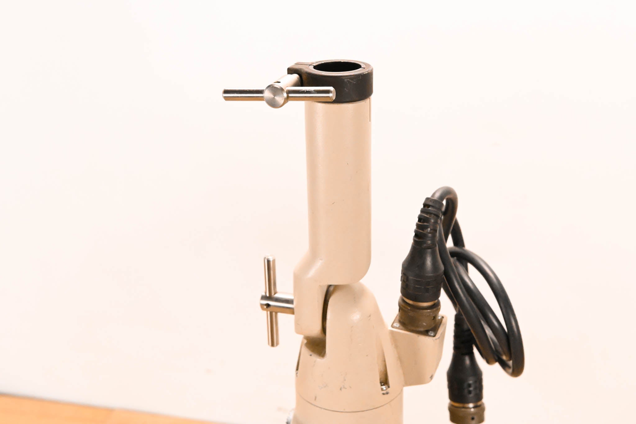 Canon ZDJ-L02 Zoom Demand