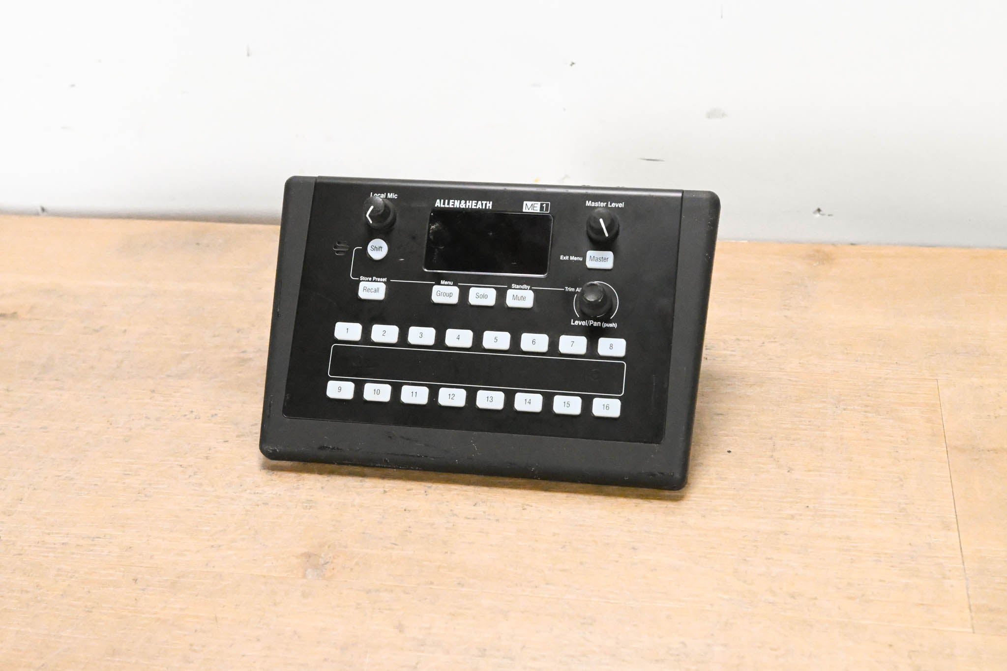 Allen & Heath ME-1 Personal Monitor Mixer