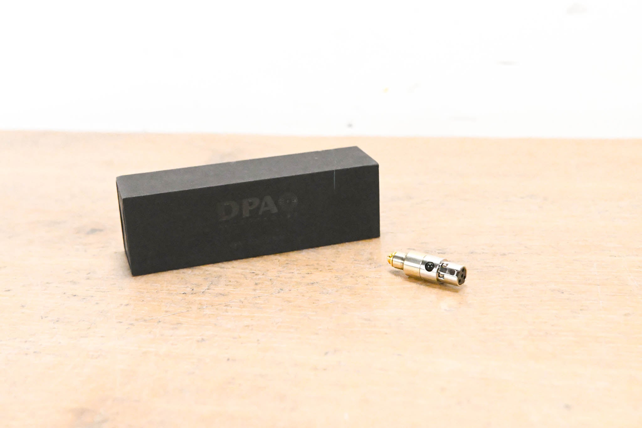 DPA Microphones DAD9010 MicroLock to TA4F Mini-XLR Adapter