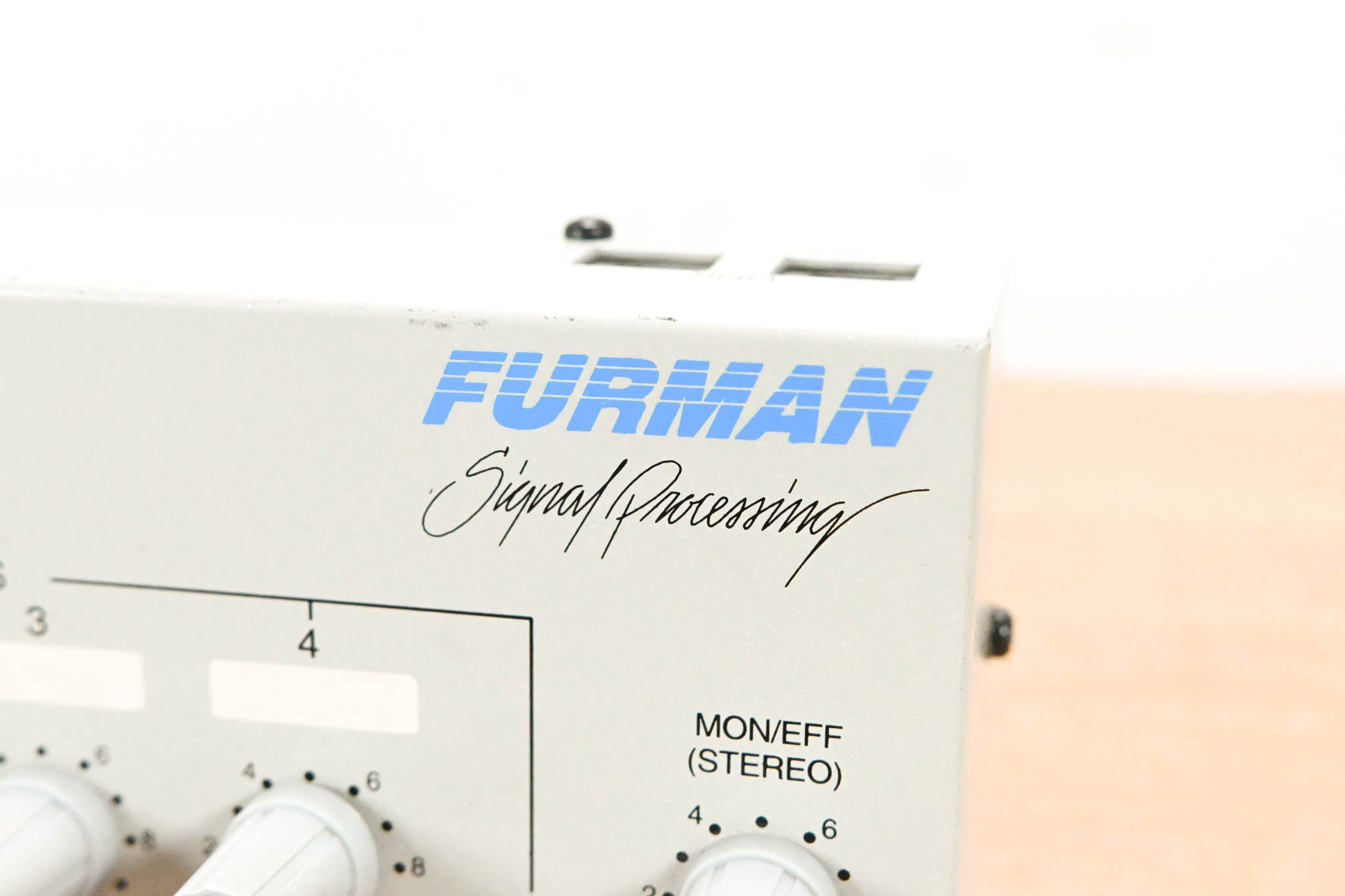 Furman HR-6 6-Channel Headphone Mixing Station