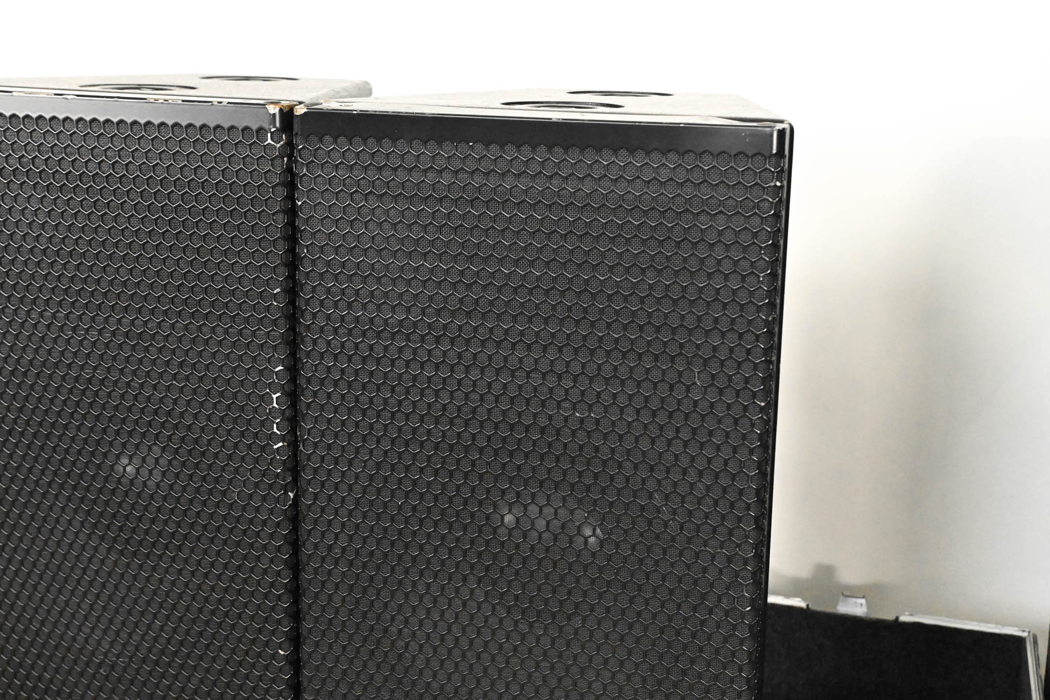Meyer Sound UPA-1P Compact Wide Coverage Loudspeaker (PAIR)