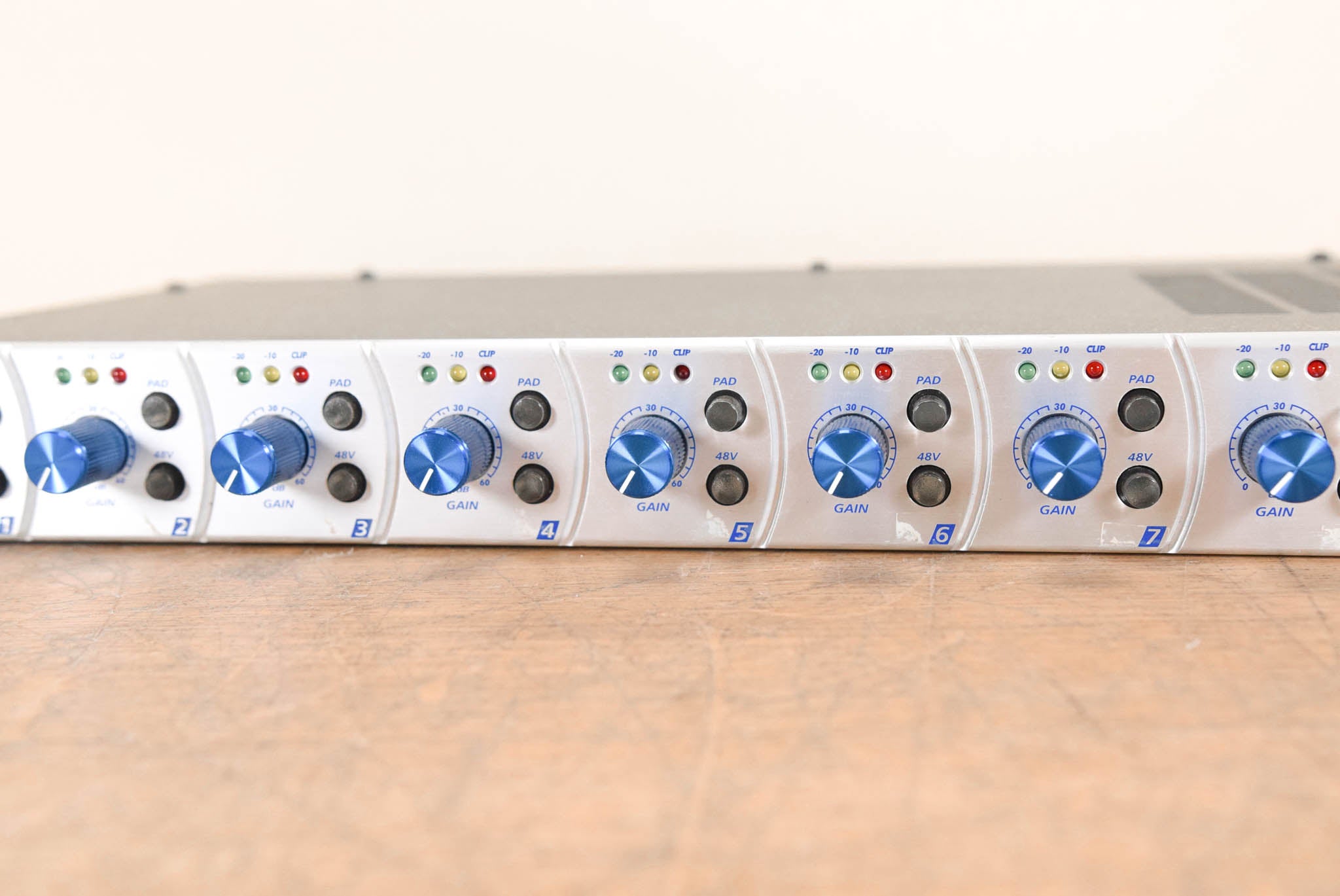 PreSonus DigiMax LT 8-Channel Microphone Preamp