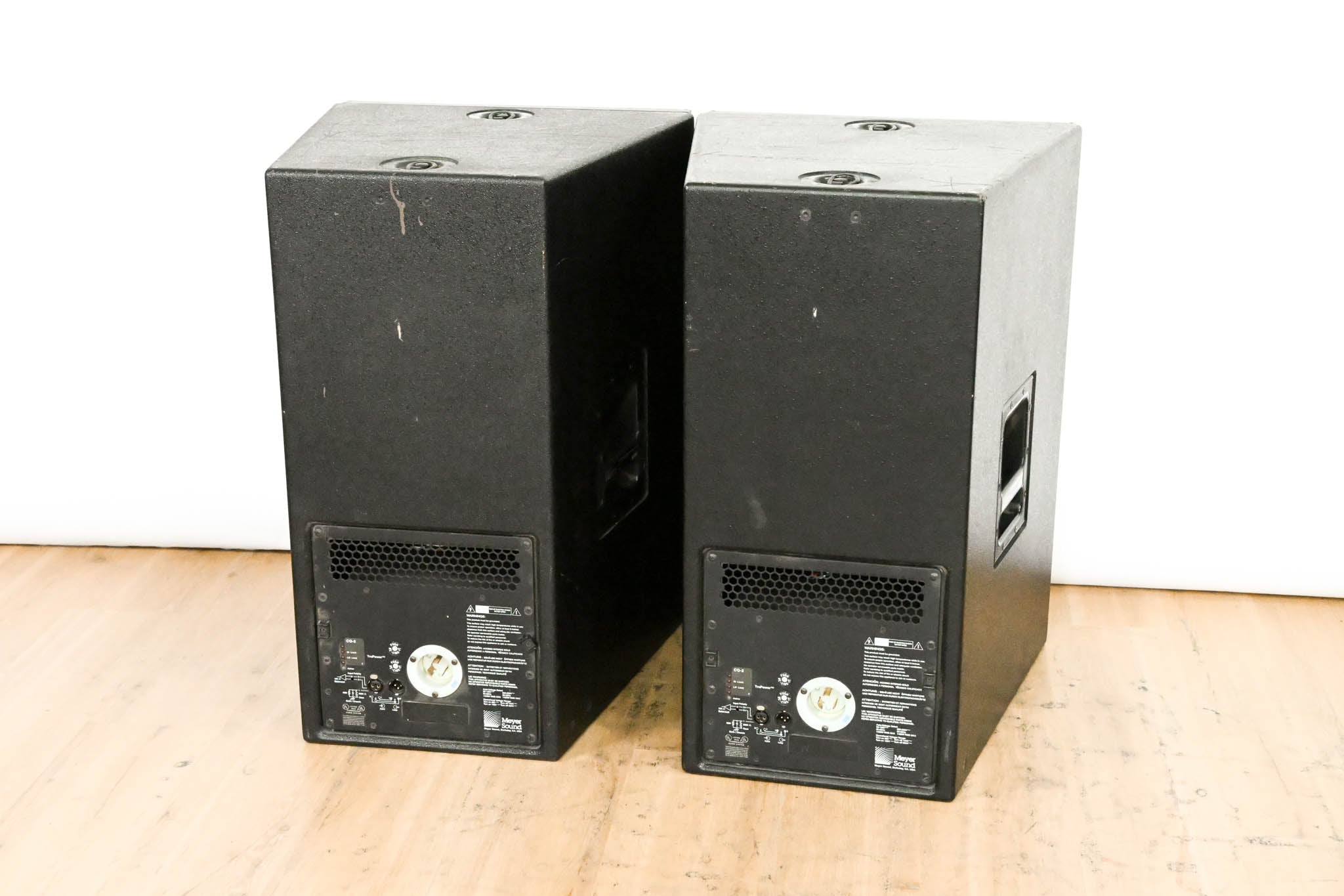 Meyer Sound CQ-2 Narrow Coverage Main Loudspeaker (PAIR)