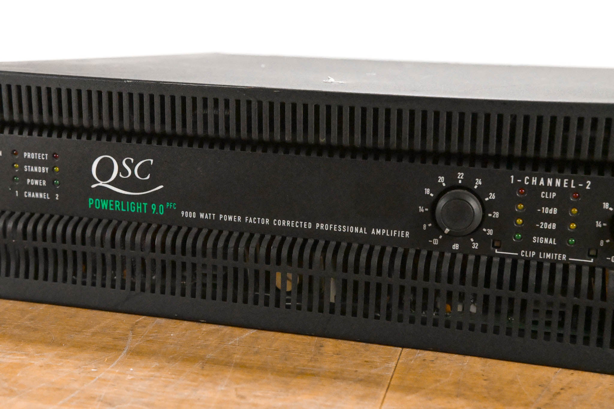 QSC PowerLight 9.0 PFC Power Factor Corrected 2-Channel Power Amplifier