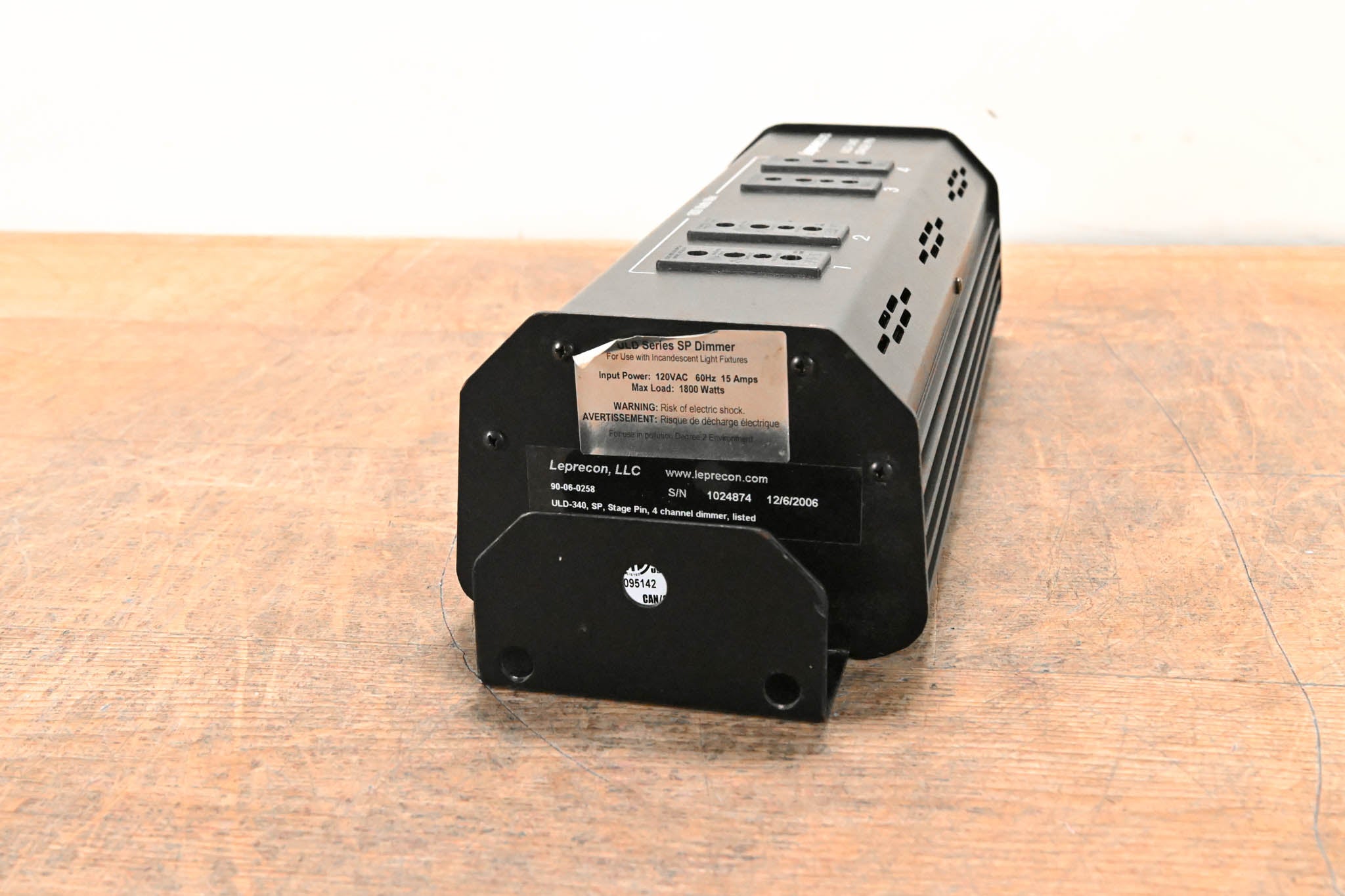 Leprecon ULD-340 4-Channel 15A Tree Mount Dimmer with Stage Pin Output