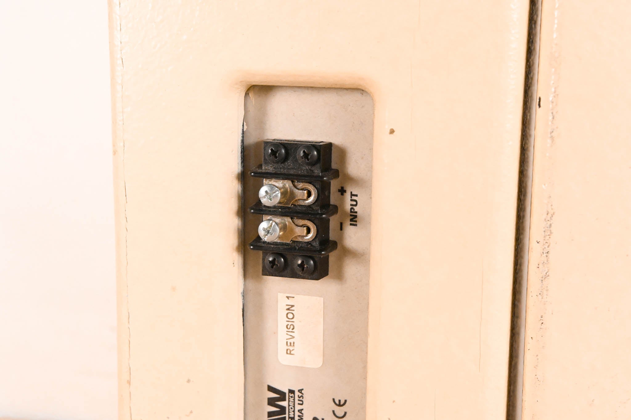 EAW UB52 Two-Way Full-Range Loudspeaker - White (PAIR)