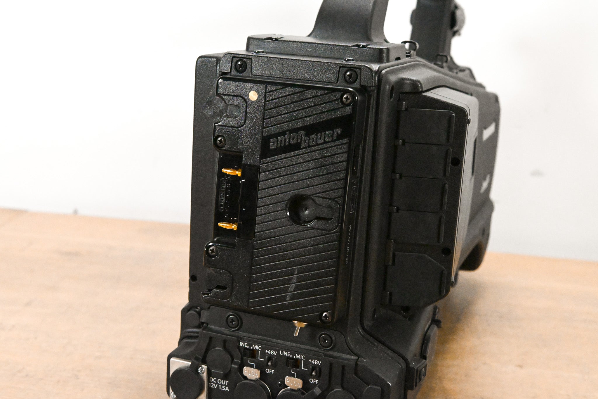 Panasonic AJ-PX800G P2 HD AVC-ULTRA Camcorder