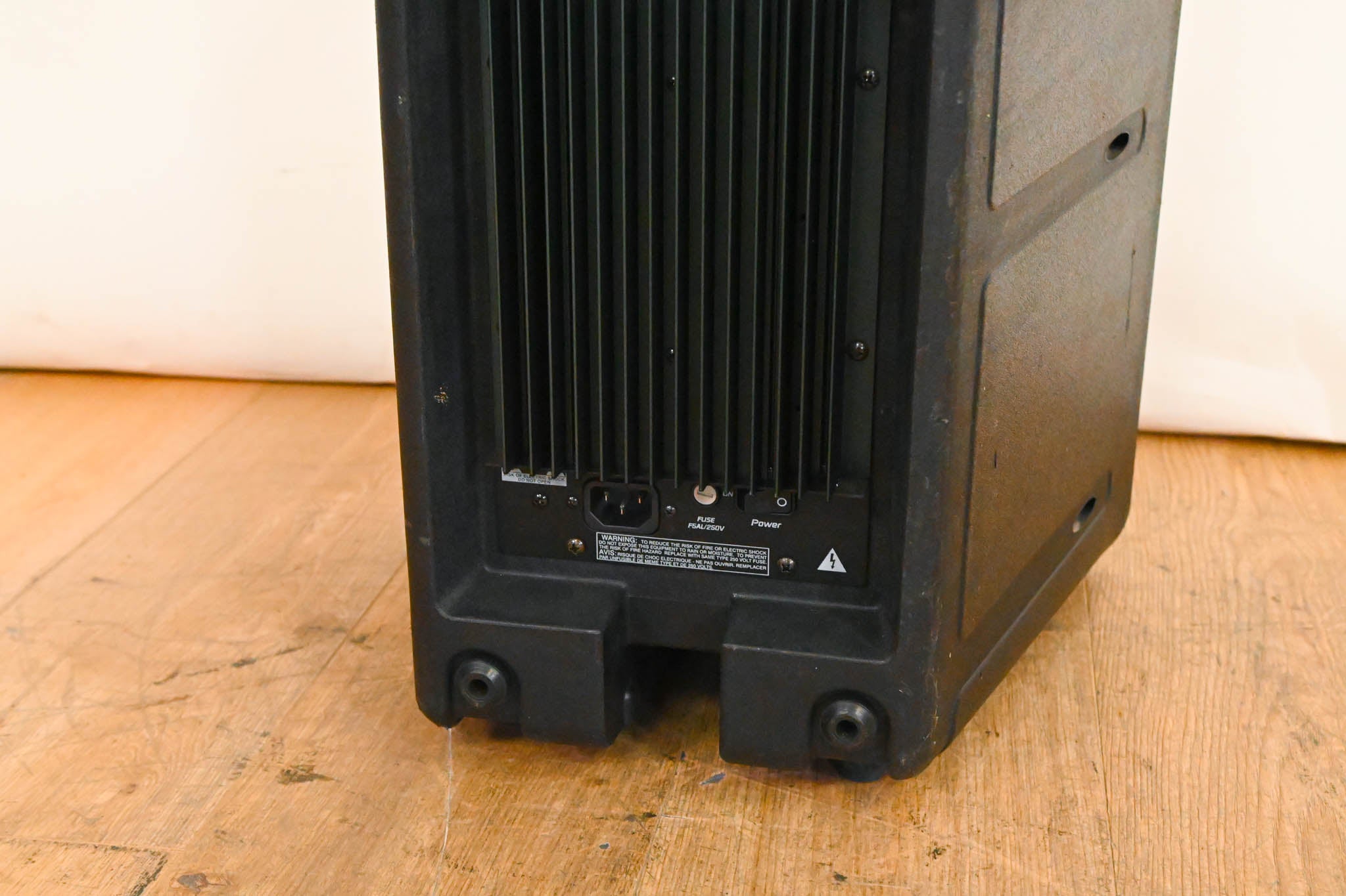 Peavey Impulse 100p 10" Bi-Amplified PA Speaker