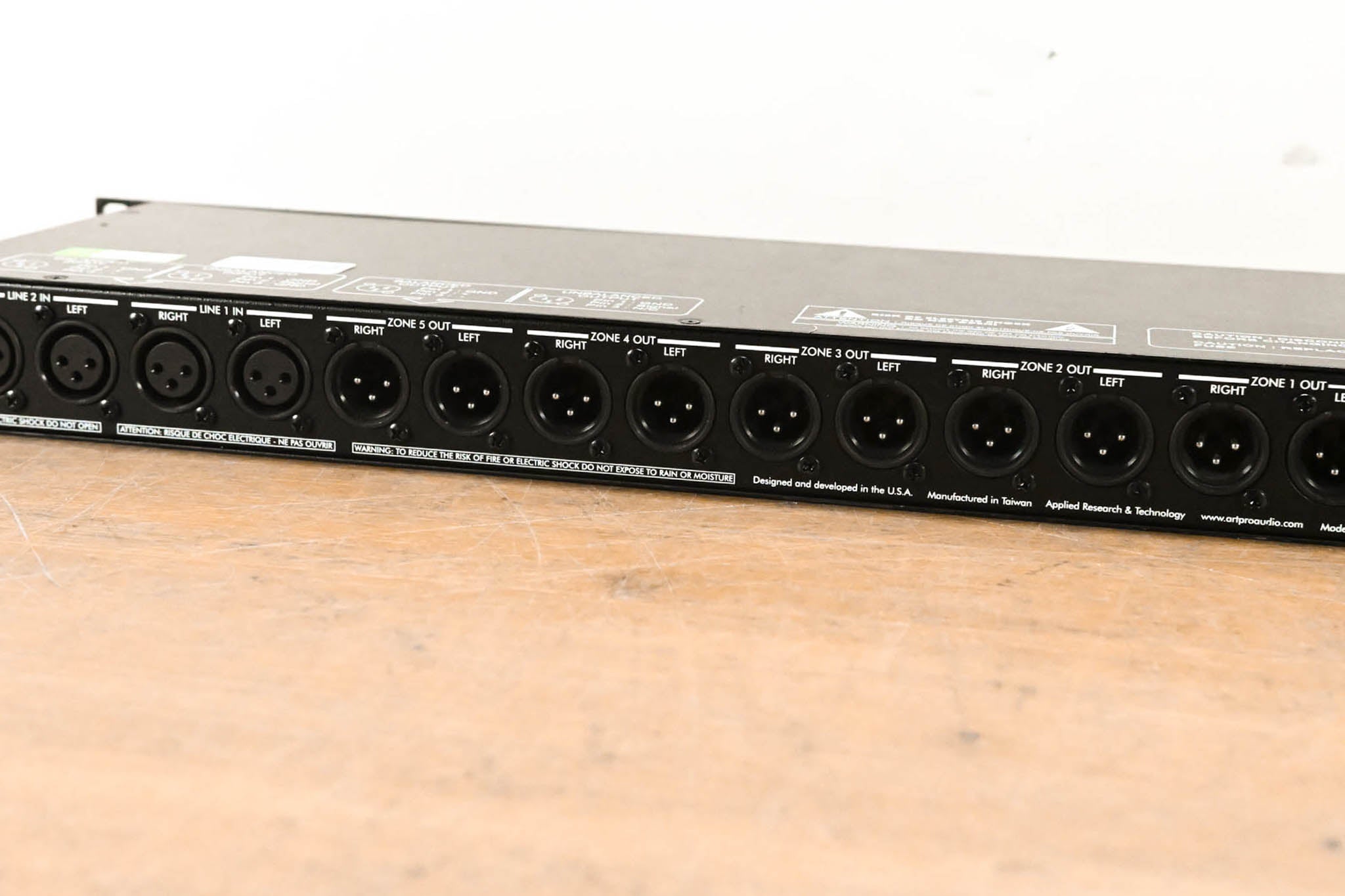 ART MX225 Five-Zone Distribution Mixer