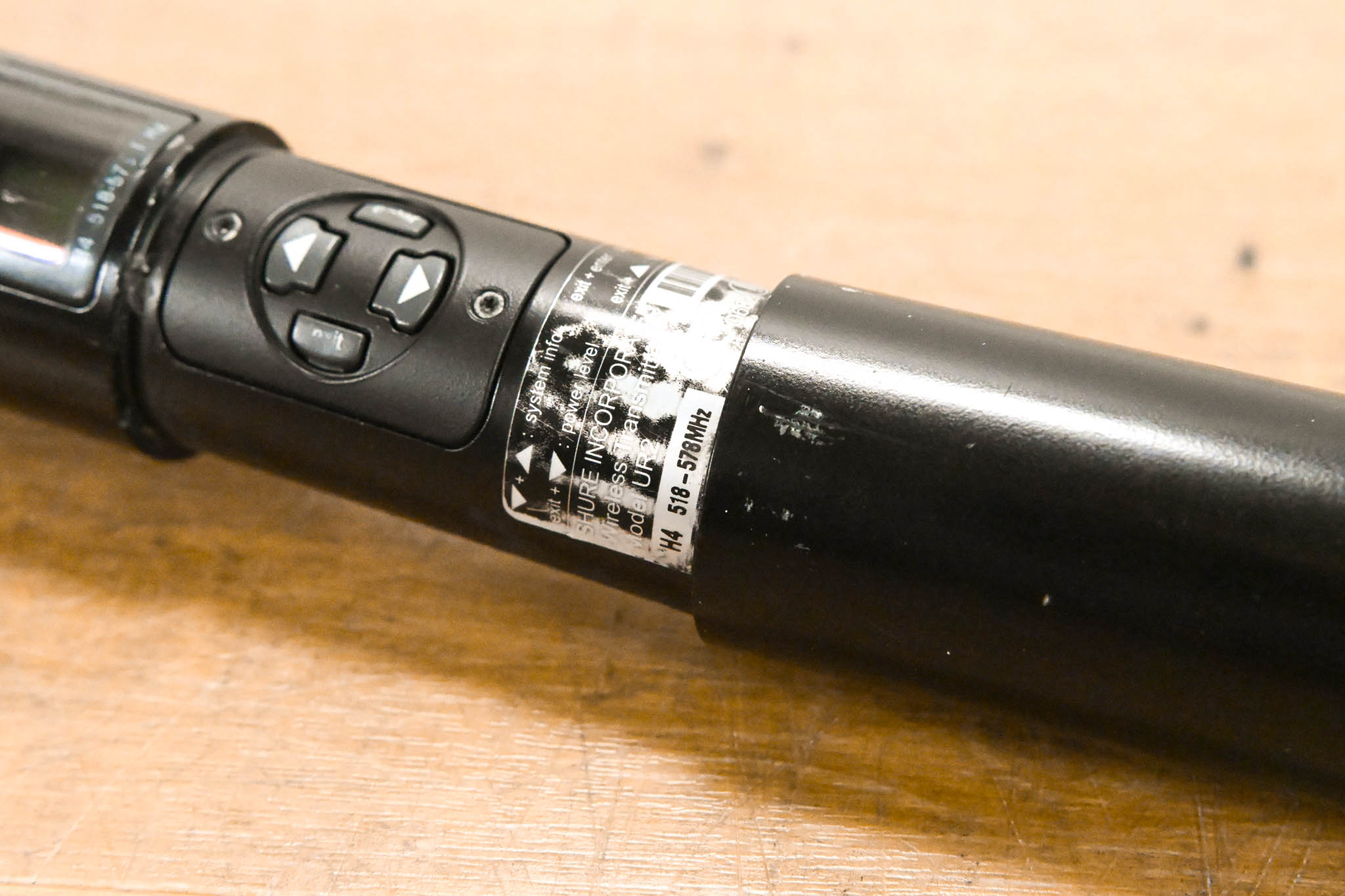 Shure UR2/SM58 Handheld Transmitter with SM58 Capsule - H4 Band