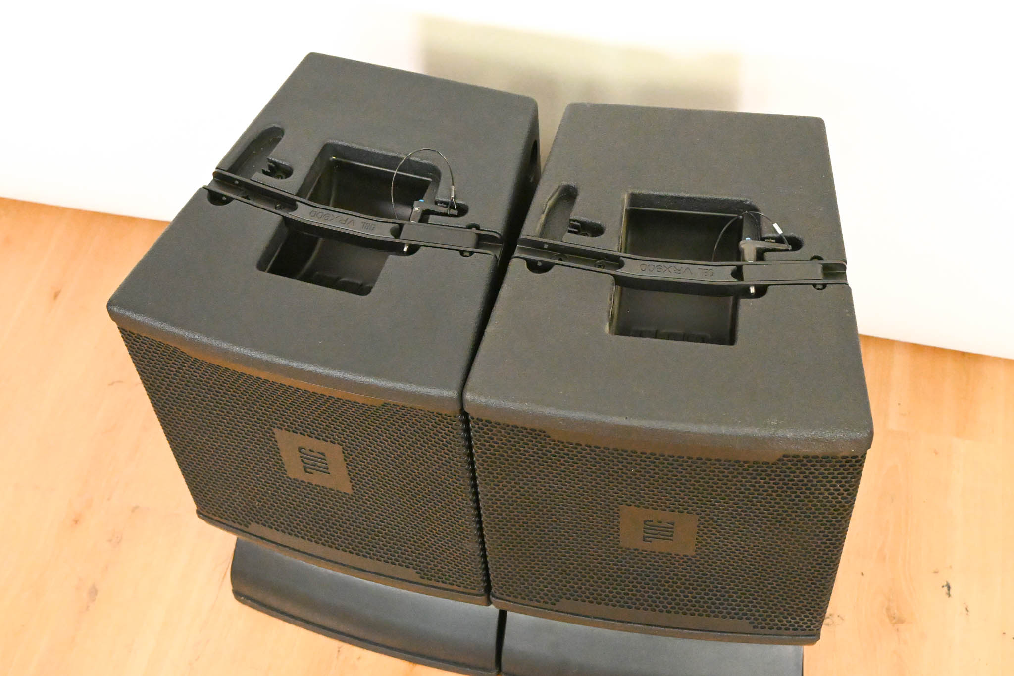 JBL VRX932LA-1 12" Two-Way Line Array Loudspeaker System (PAIR)