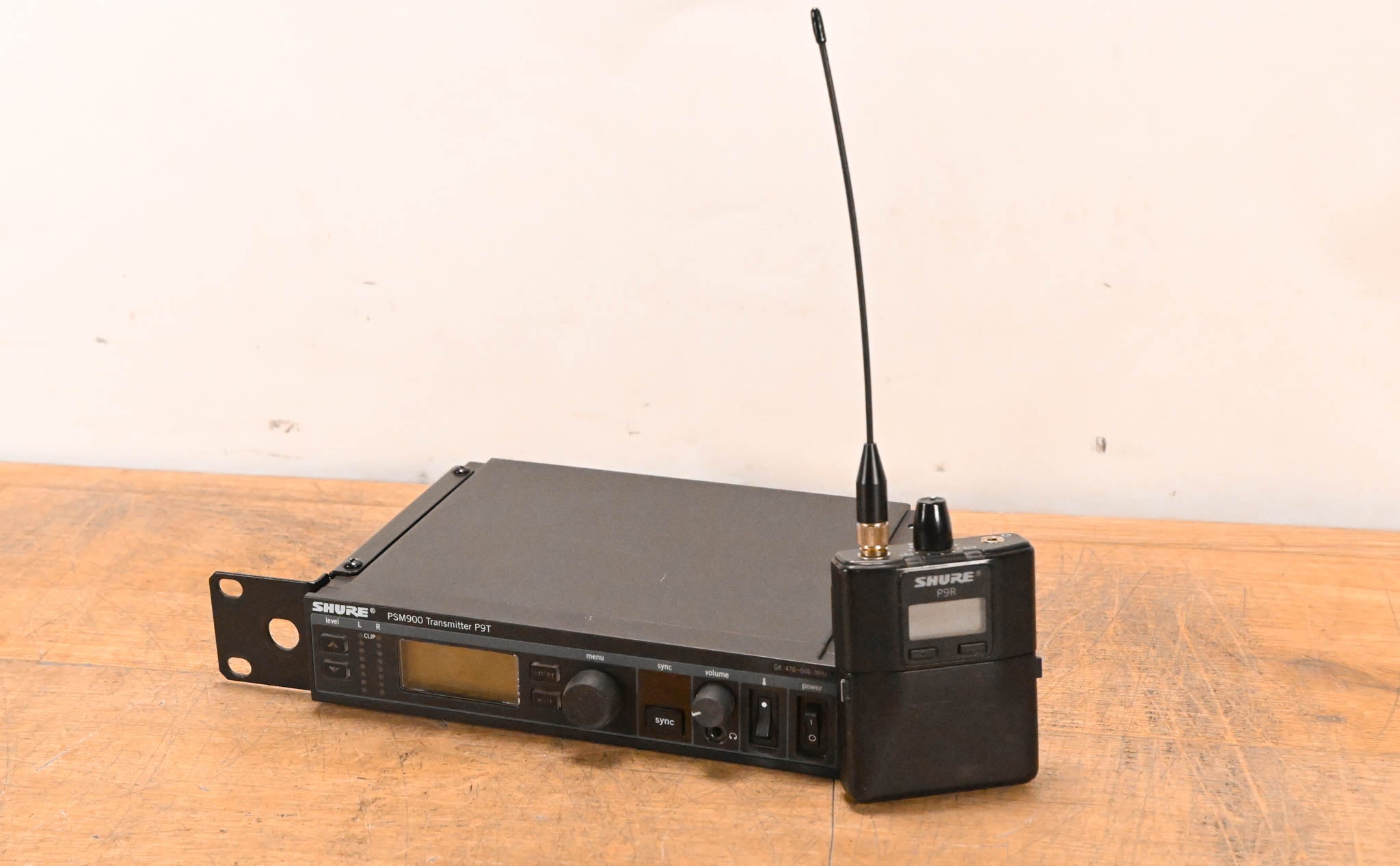 Shure PSM 900 Wireless IEM System - G6 Band (NO POWER SUPPLY)