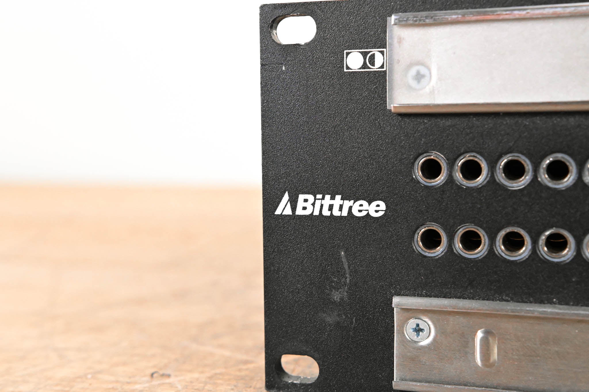 Bittree B96DC-FNPIT/E3 M2OU12B 2x48 2RU TT Patchbay