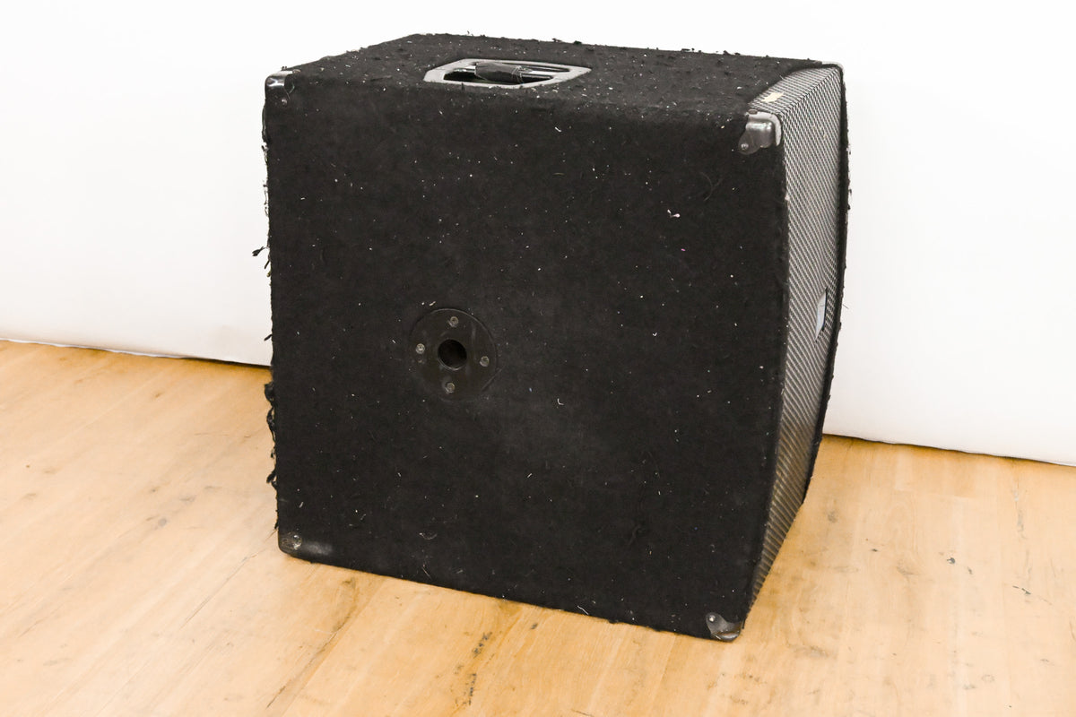 Yorkville ES700P Elite Series Dual 10" 700W Powered Subwoofer