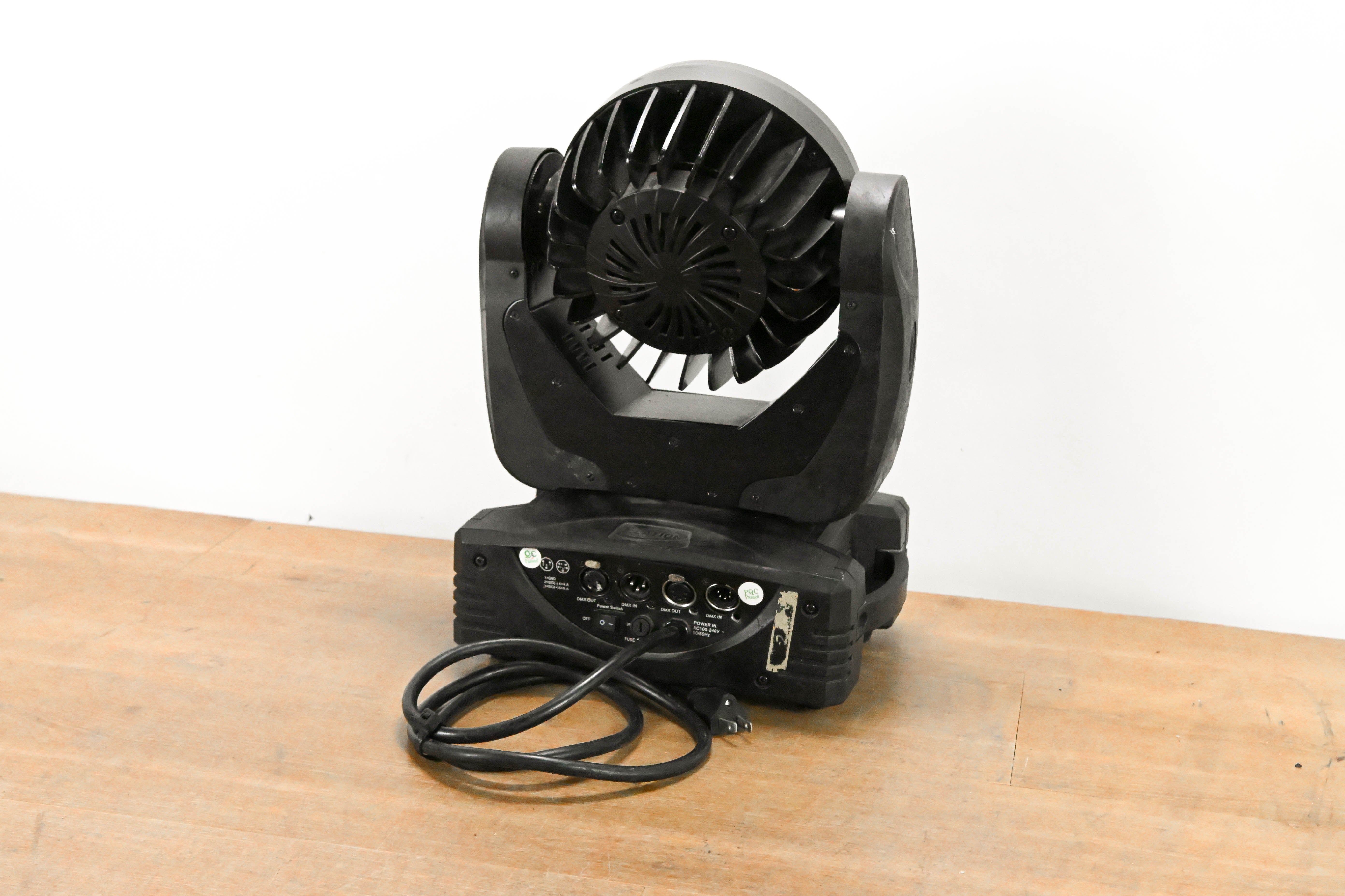 Elation Design Wash LED 60 RGBW LED Moving Head Wash Light