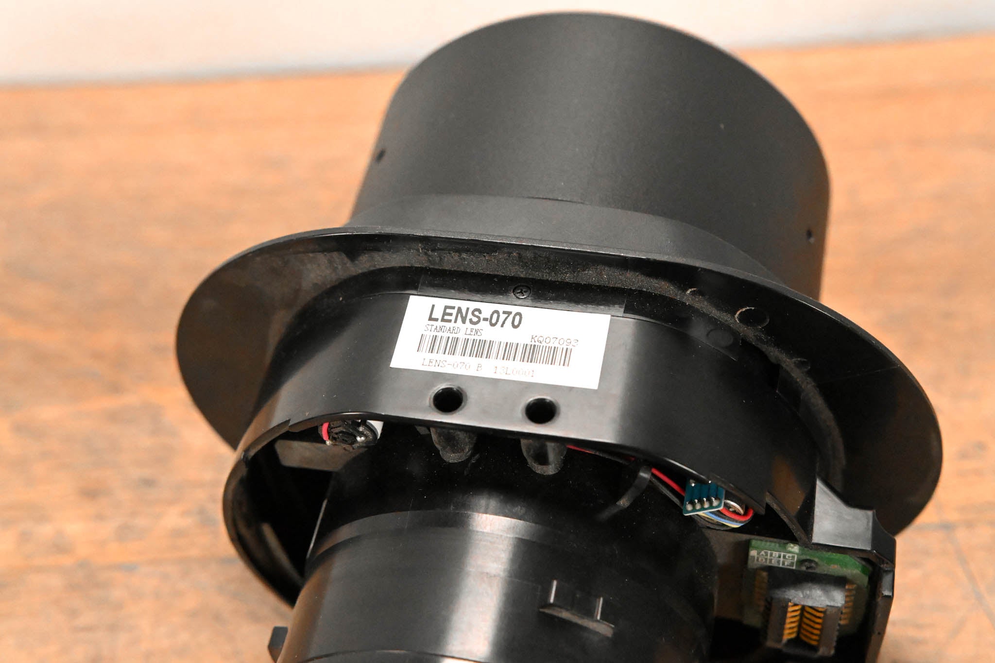 InFocus Lens-070 1.5-2.2 Standard Zoom Lens