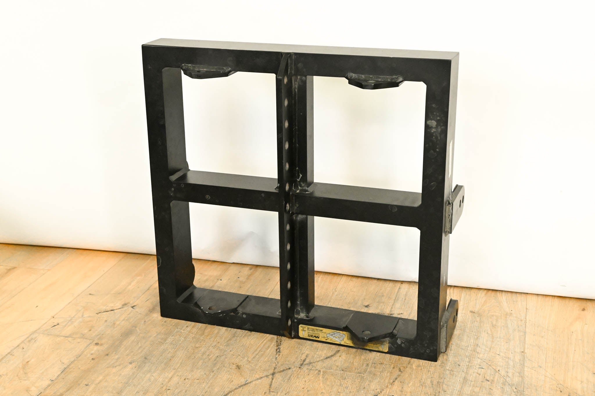 EAW KF730P/SB730P Fly-Bar