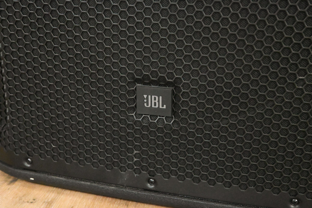 JBL SRX812P 12" 2-Way Powered Speaker