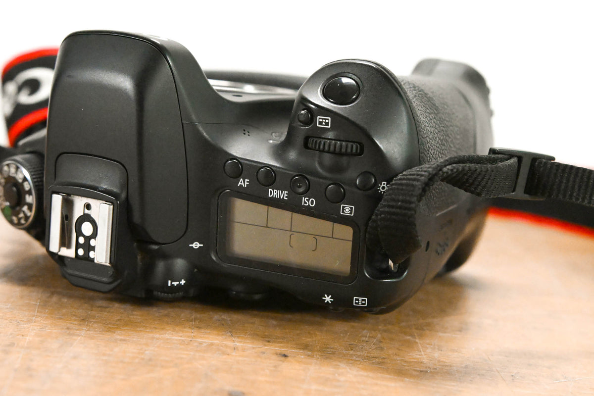 Canon EOS 80D DSLR Camera Body w/ Battery Grip