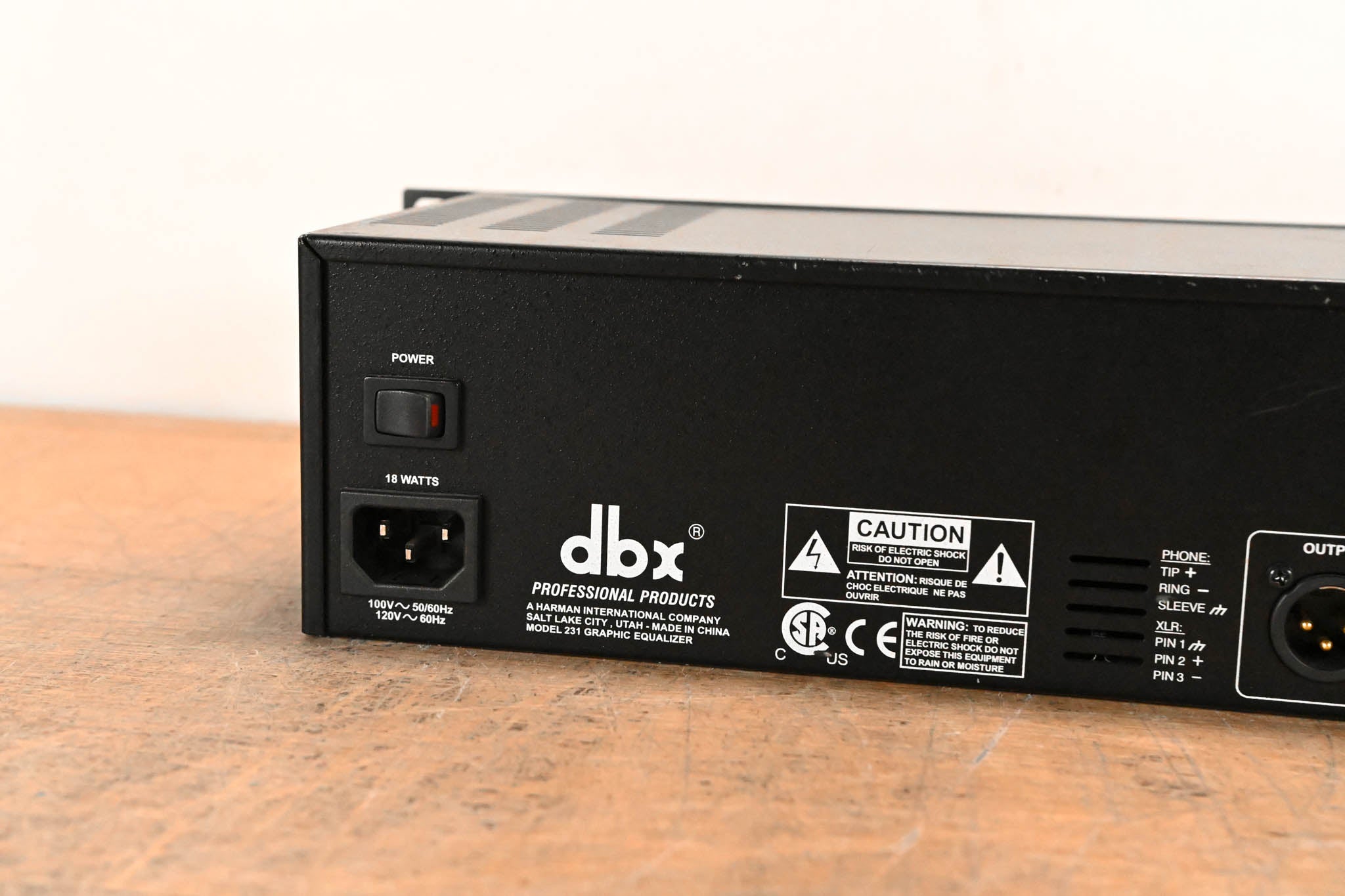 dbx 231 Dual-Channel 31-Band Graphic Equalizer