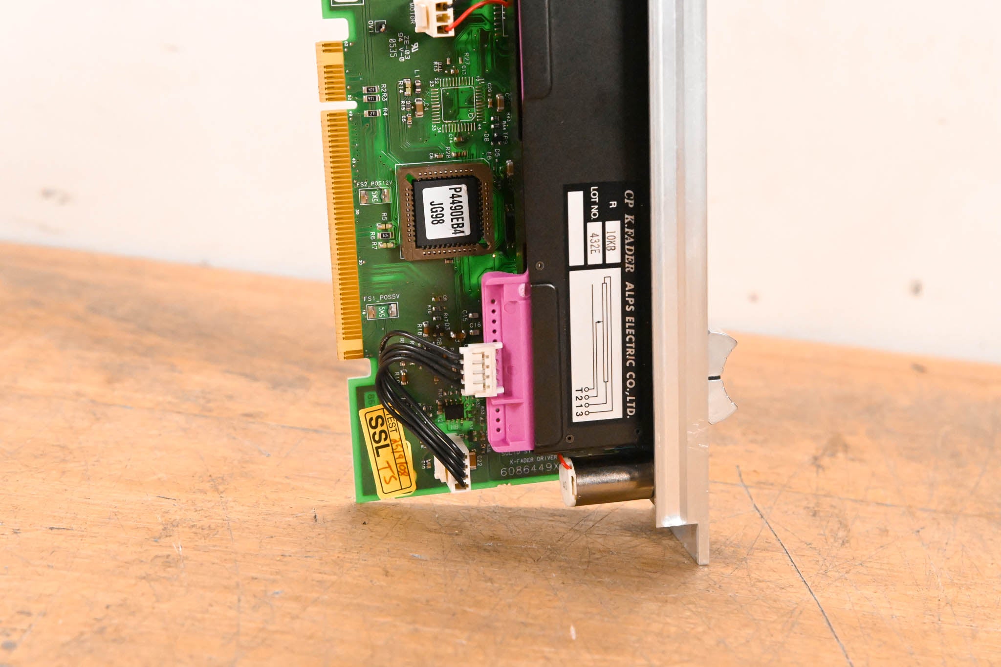 Solid State Logic C300 HD Motorized Fader Module – ALPS K-Fader Assembly