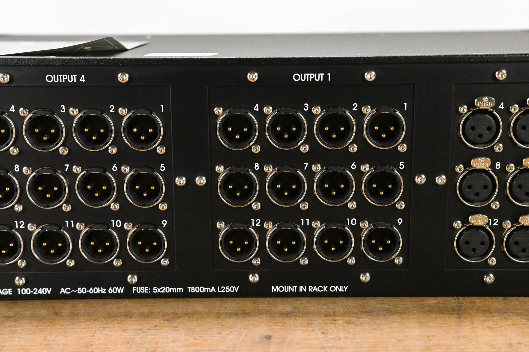 Klark Teknik DN1248+ Microphone Splitter