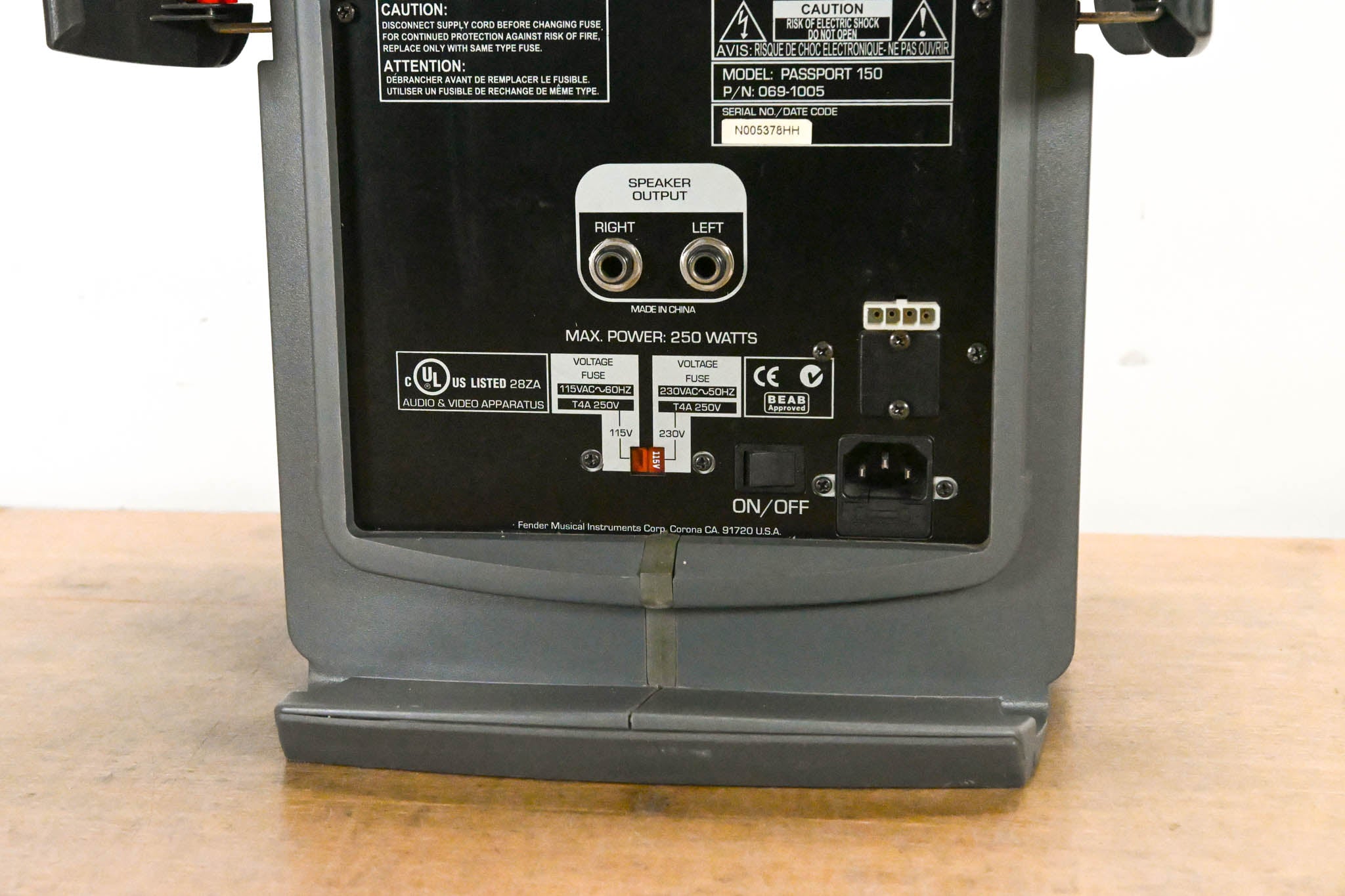 Fender Passport P-150 Portable PA System
