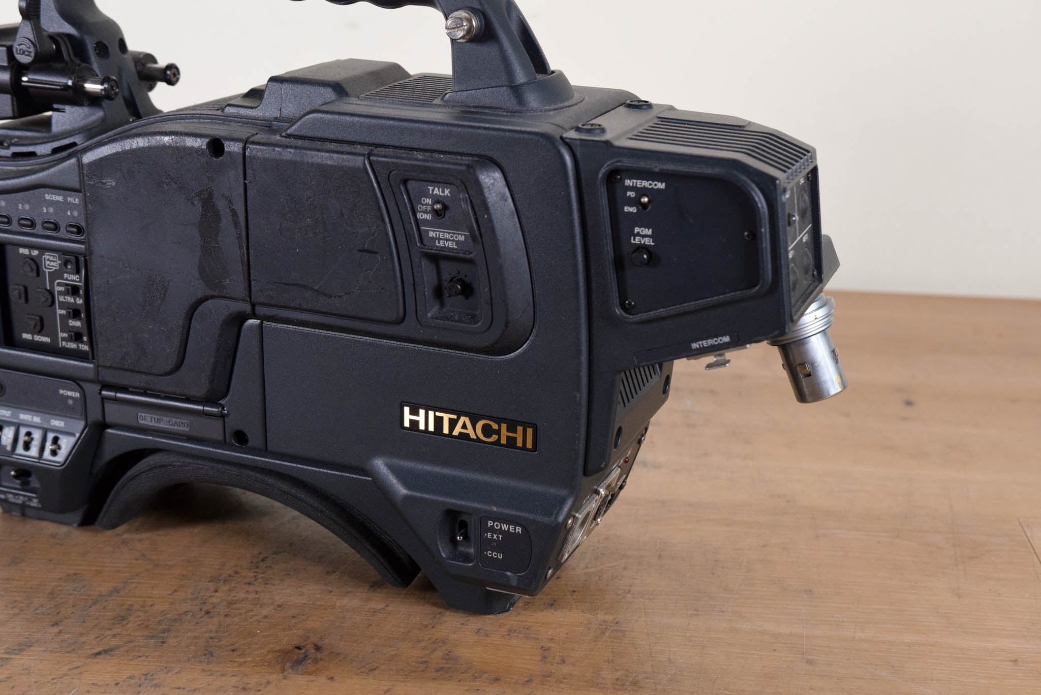 Hitachi Z-4000W CCD Camcorder with CX-Z3A Triax Adapter